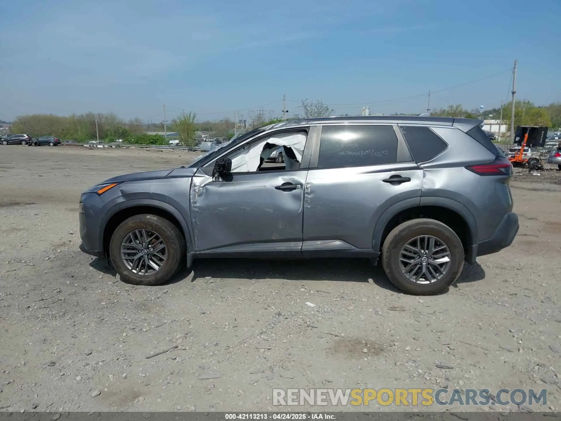 13 Photograph of a damaged car 5N1AT3AB5MC850123 NISSAN ROGUE 2021