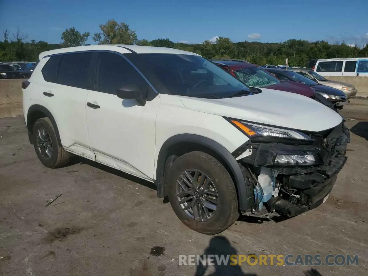 4 Photograph of a damaged car 5N1AT3AB6MC713272 NISSAN ROGUE 2021