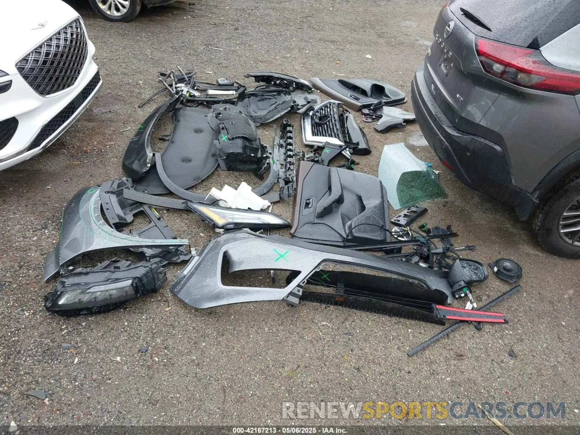 21 Photograph of a damaged car 5N1AT3AB6MC714115 NISSAN ROGUE 2021