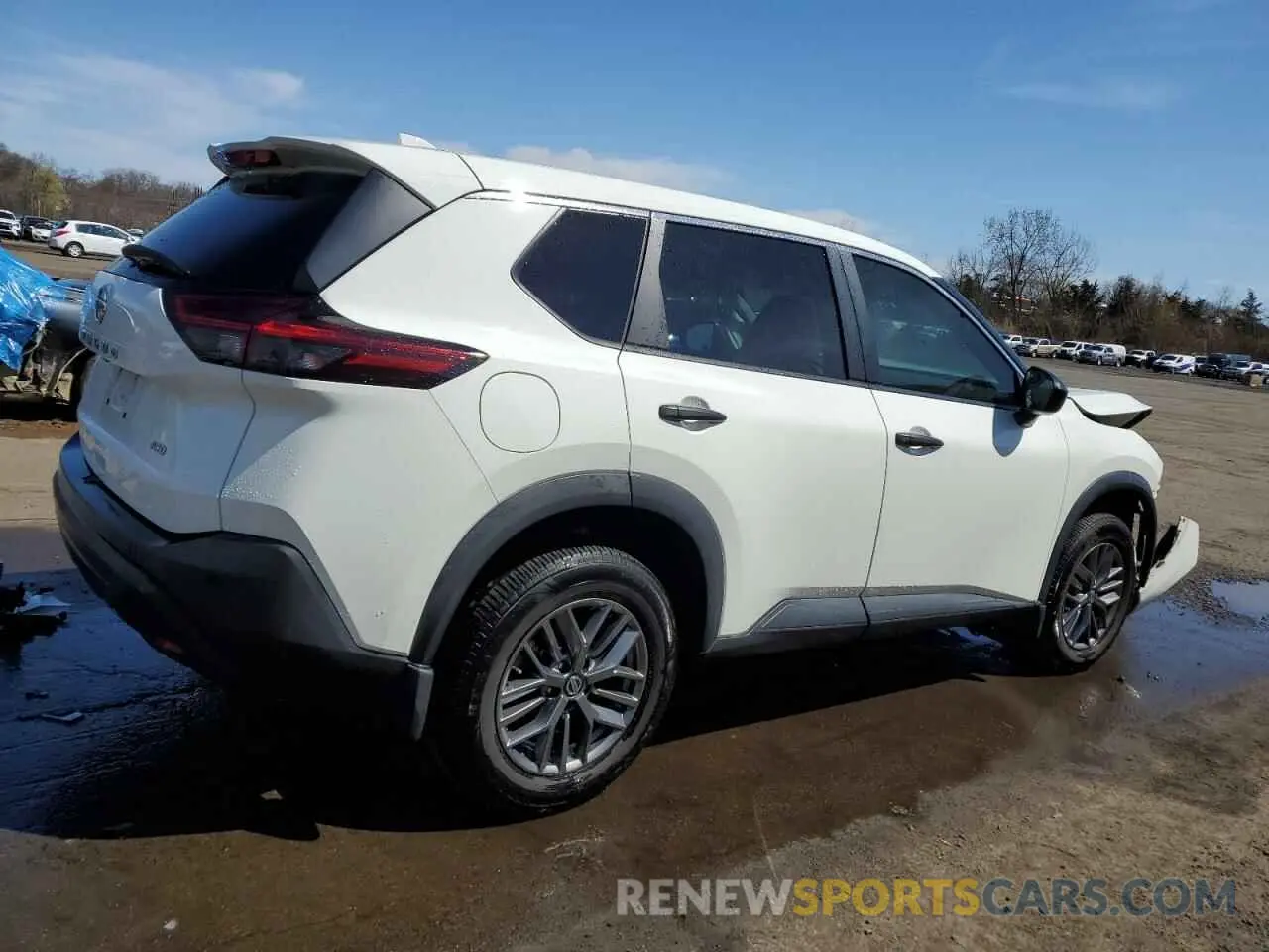 3 Photograph of a damaged car 5N1AT3AB8MC834546 NISSAN ROGUE 2021