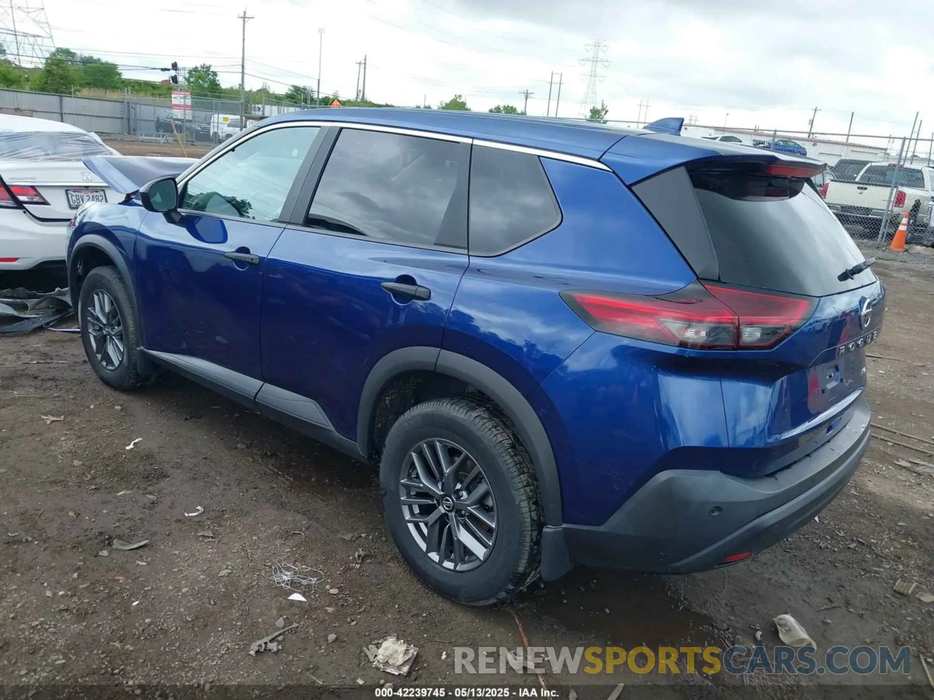 3 Photograph of a damaged car 5N1AT3AB9MC750235 NISSAN ROGUE 2021