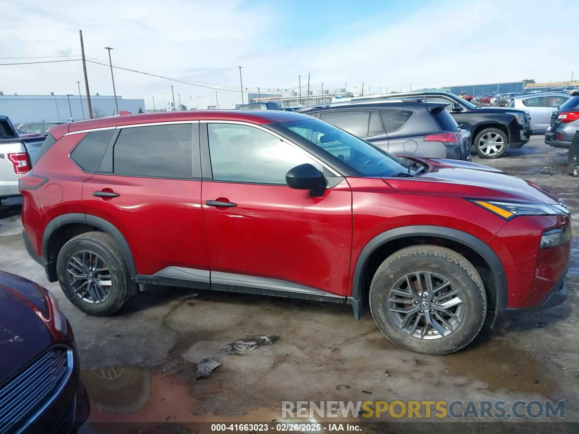 13 Photograph of a damaged car 5N1AT3ABXMC692538 NISSAN ROGUE 2021