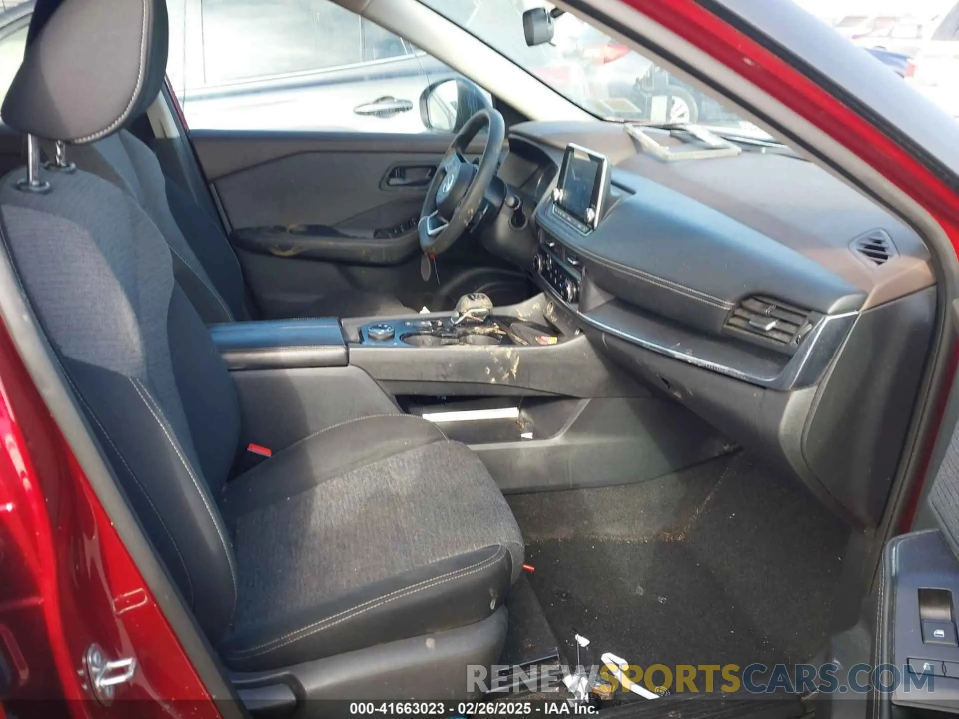 5 Photograph of a damaged car 5N1AT3ABXMC692538 NISSAN ROGUE 2021