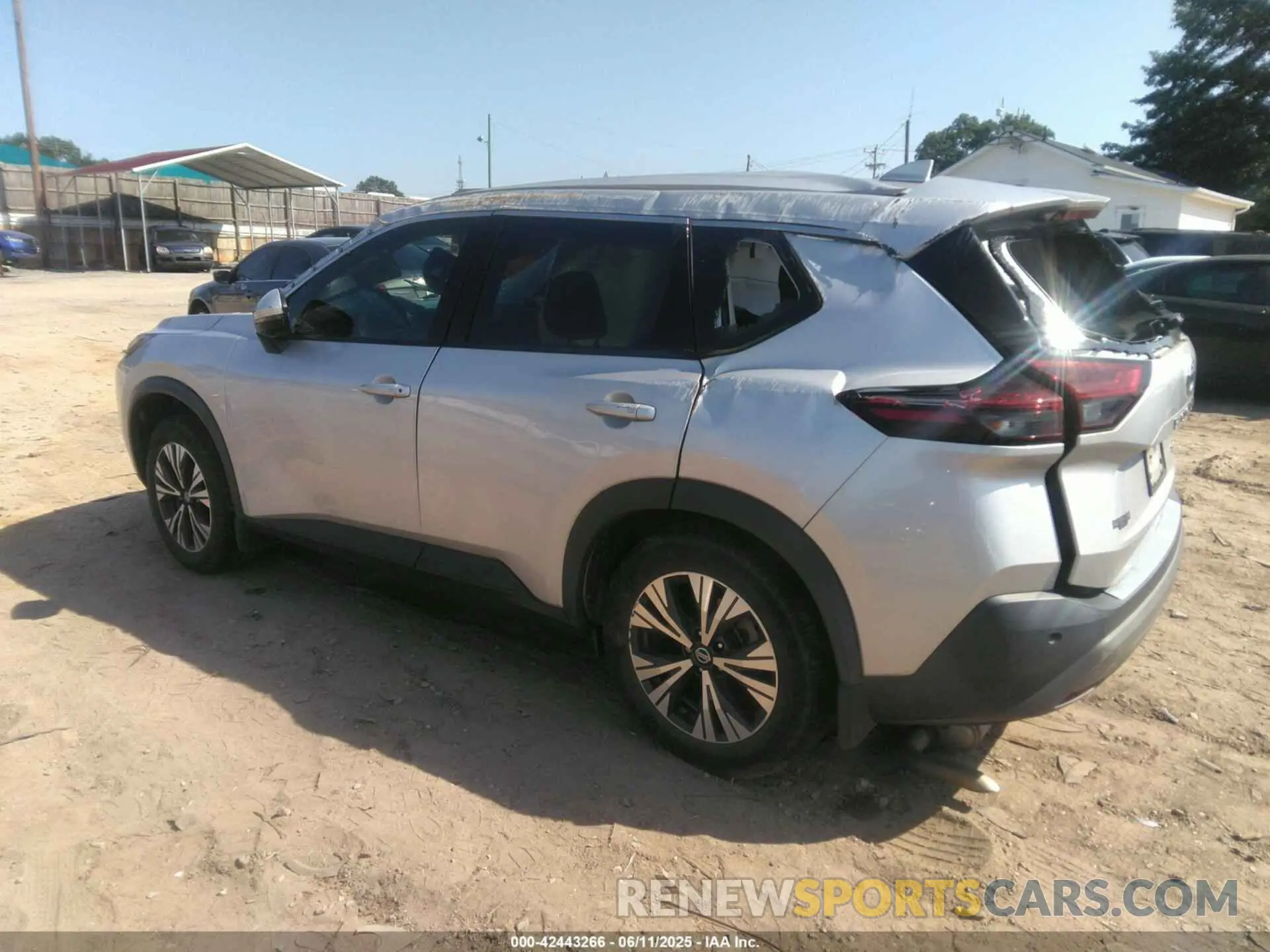 3 Photograph of a damaged car 5N1AT3BA0MC709062 NISSAN ROGUE 2021