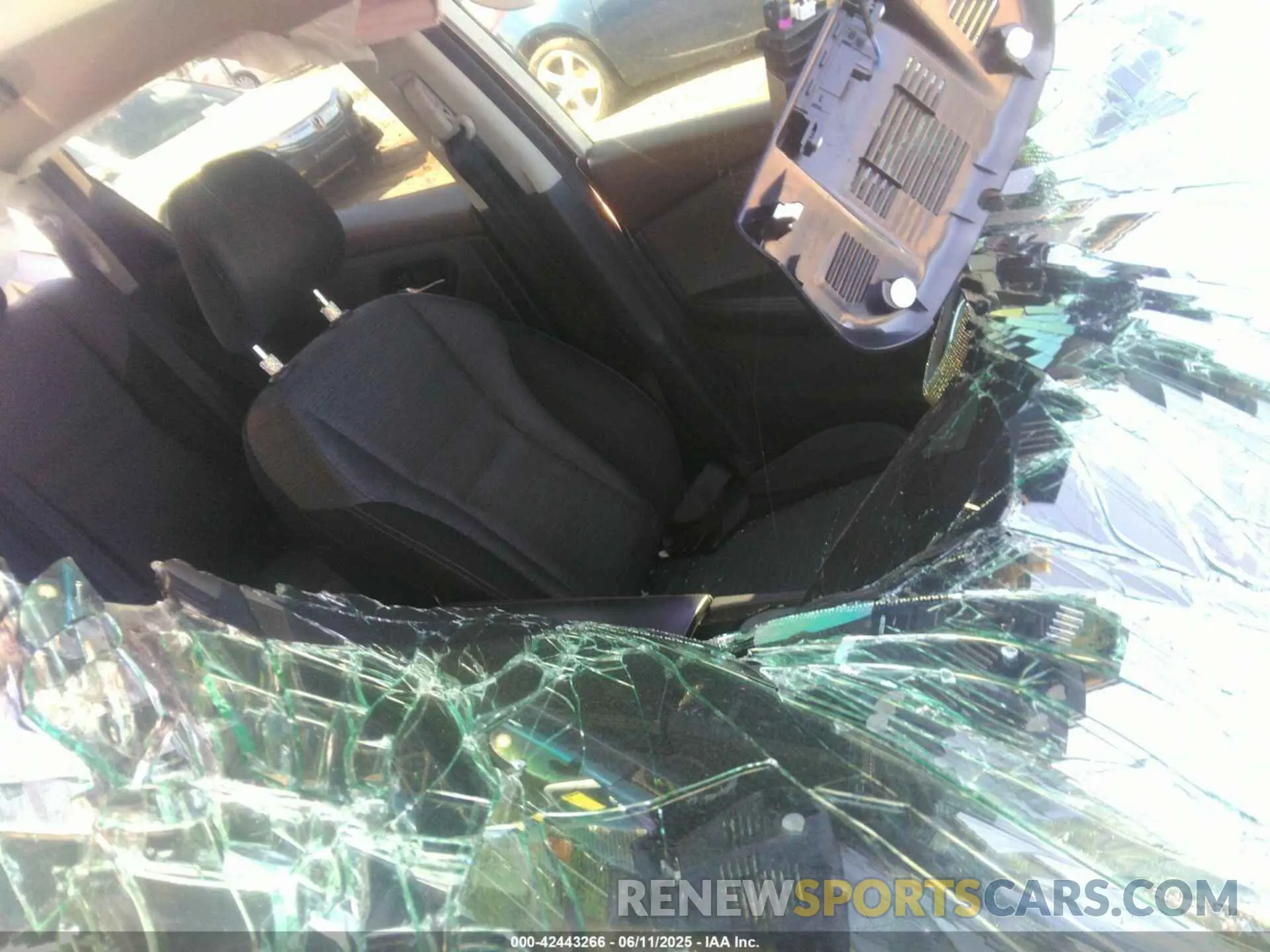 5 Photograph of a damaged car 5N1AT3BA0MC709062 NISSAN ROGUE 2021