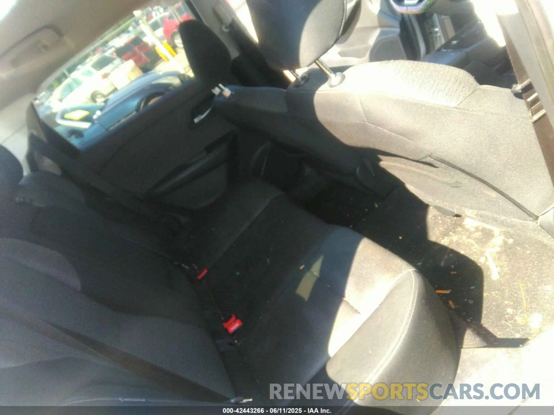 8 Photograph of a damaged car 5N1AT3BA0MC709062 NISSAN ROGUE 2021