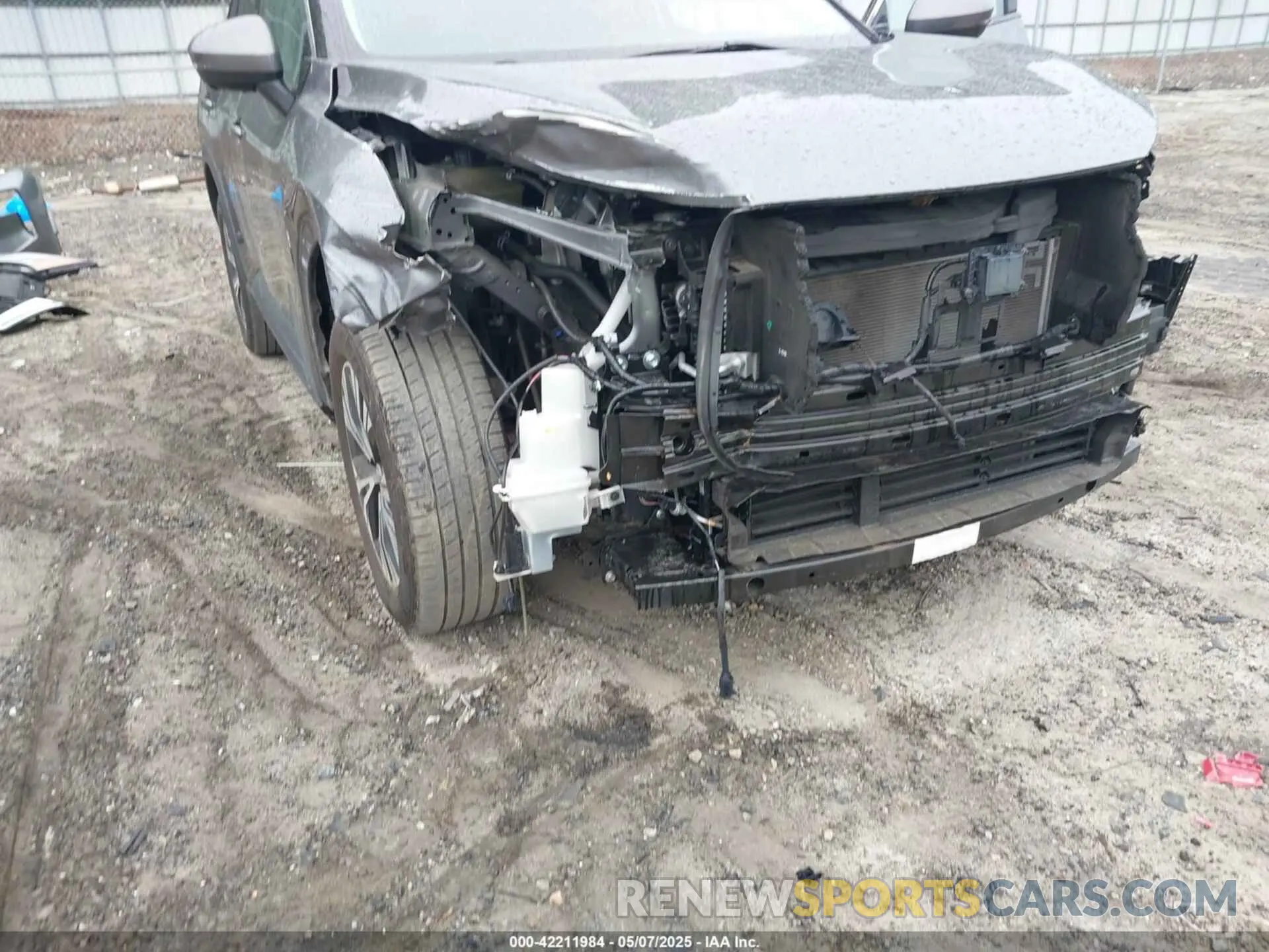 6 Photograph of a damaged car 5N1AT3BA0MC813406 NISSAN ROGUE 2021