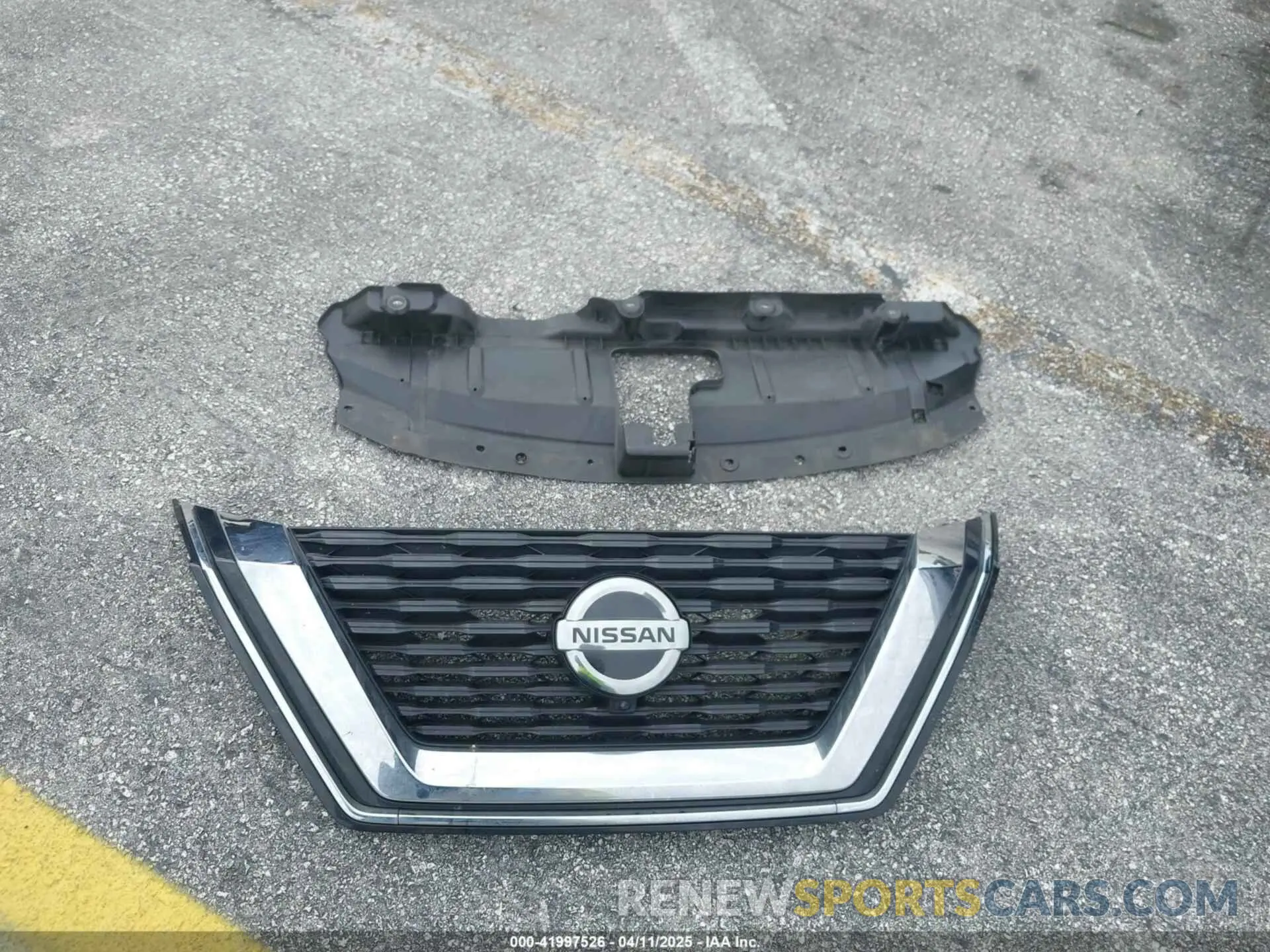 12 Photograph of a damaged car 5N1AT3BA0MC818444 NISSAN ROGUE 2021