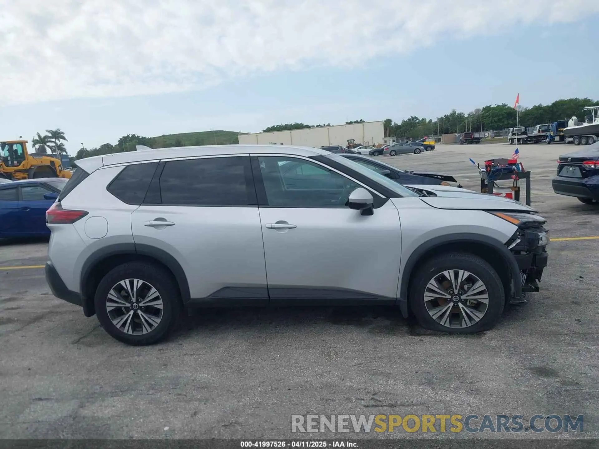 14 Photograph of a damaged car 5N1AT3BA0MC818444 NISSAN ROGUE 2021
