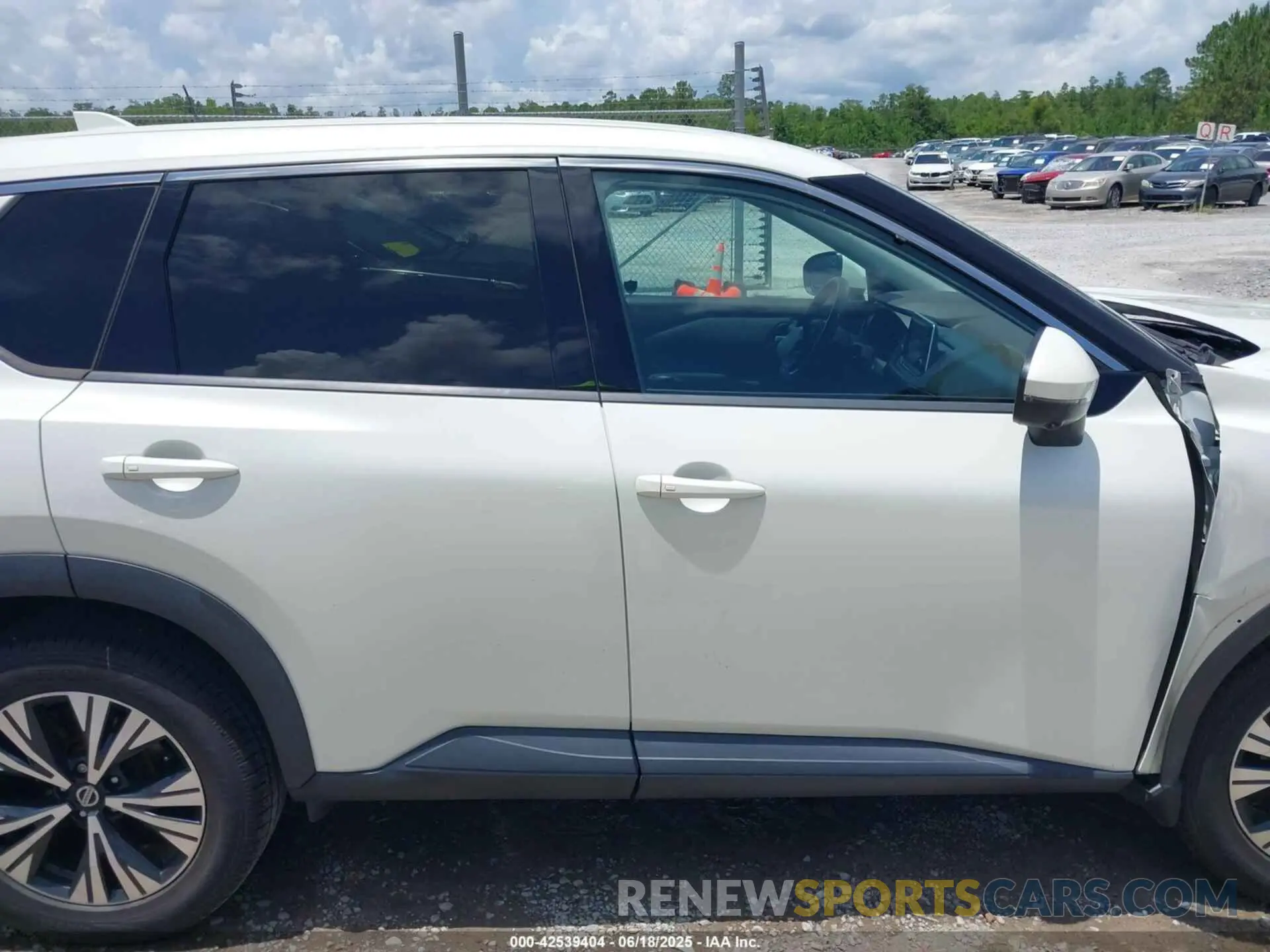 13 Photograph of a damaged car 5N1AT3BA0MC818654 NISSAN ROGUE 2021