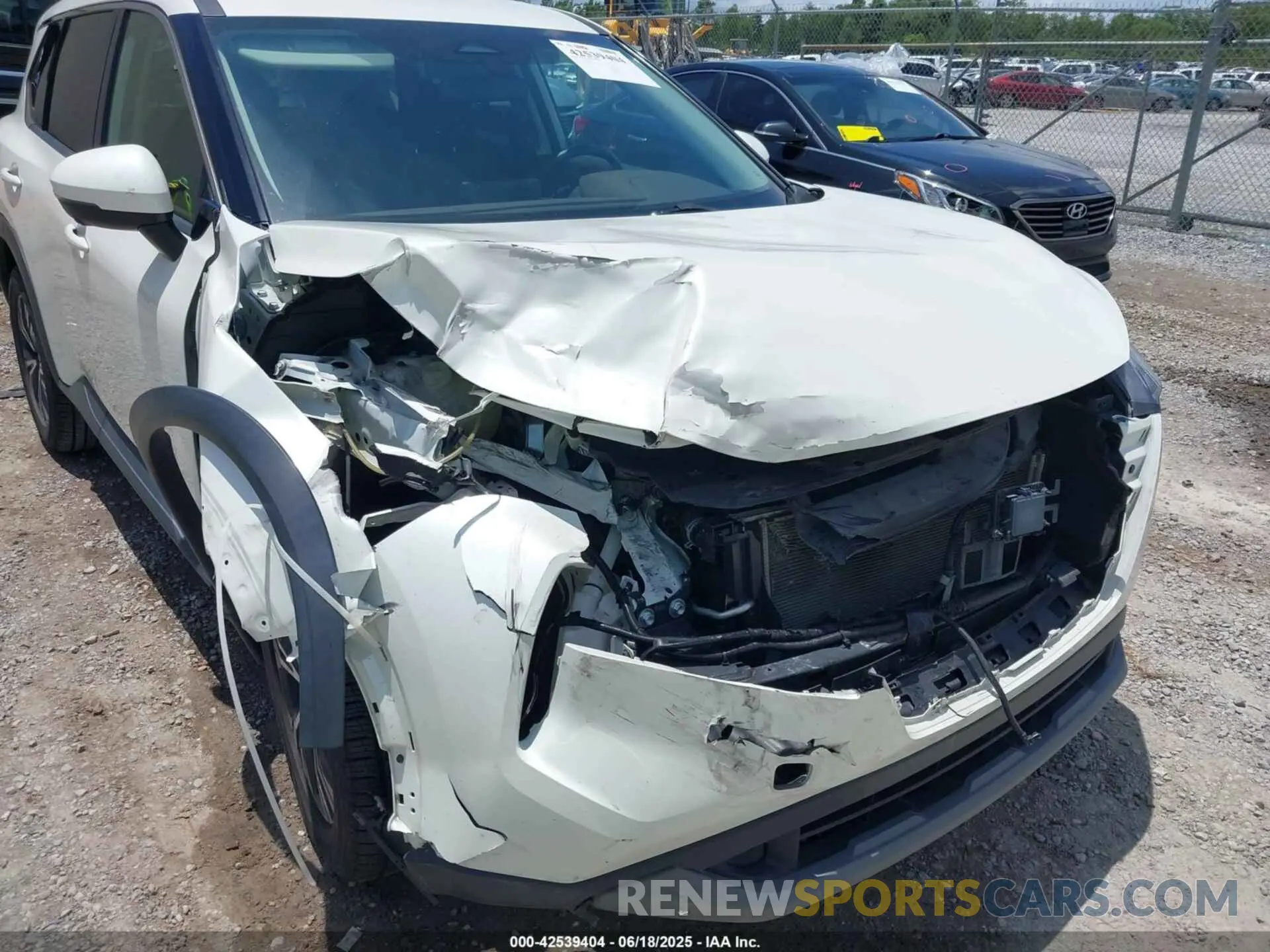 6 Photograph of a damaged car 5N1AT3BA0MC818654 NISSAN ROGUE 2021