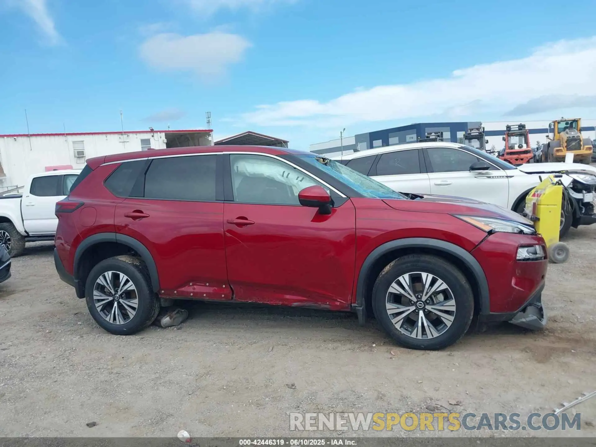 12 Photograph of a damaged car 5N1AT3BA1MC690635 NISSAN ROGUE 2021