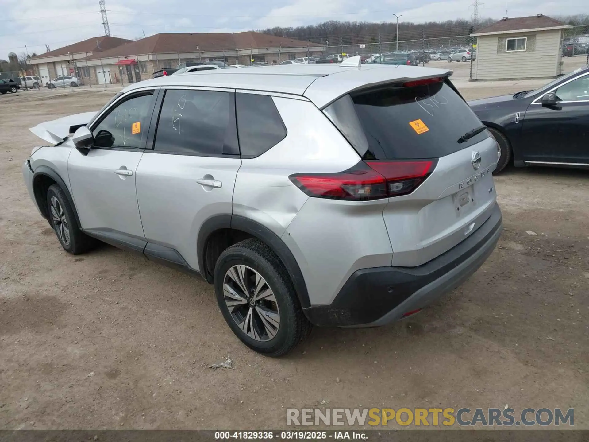 3 Photograph of a damaged car 5N1AT3BA3MC765707 NISSAN ROGUE 2021