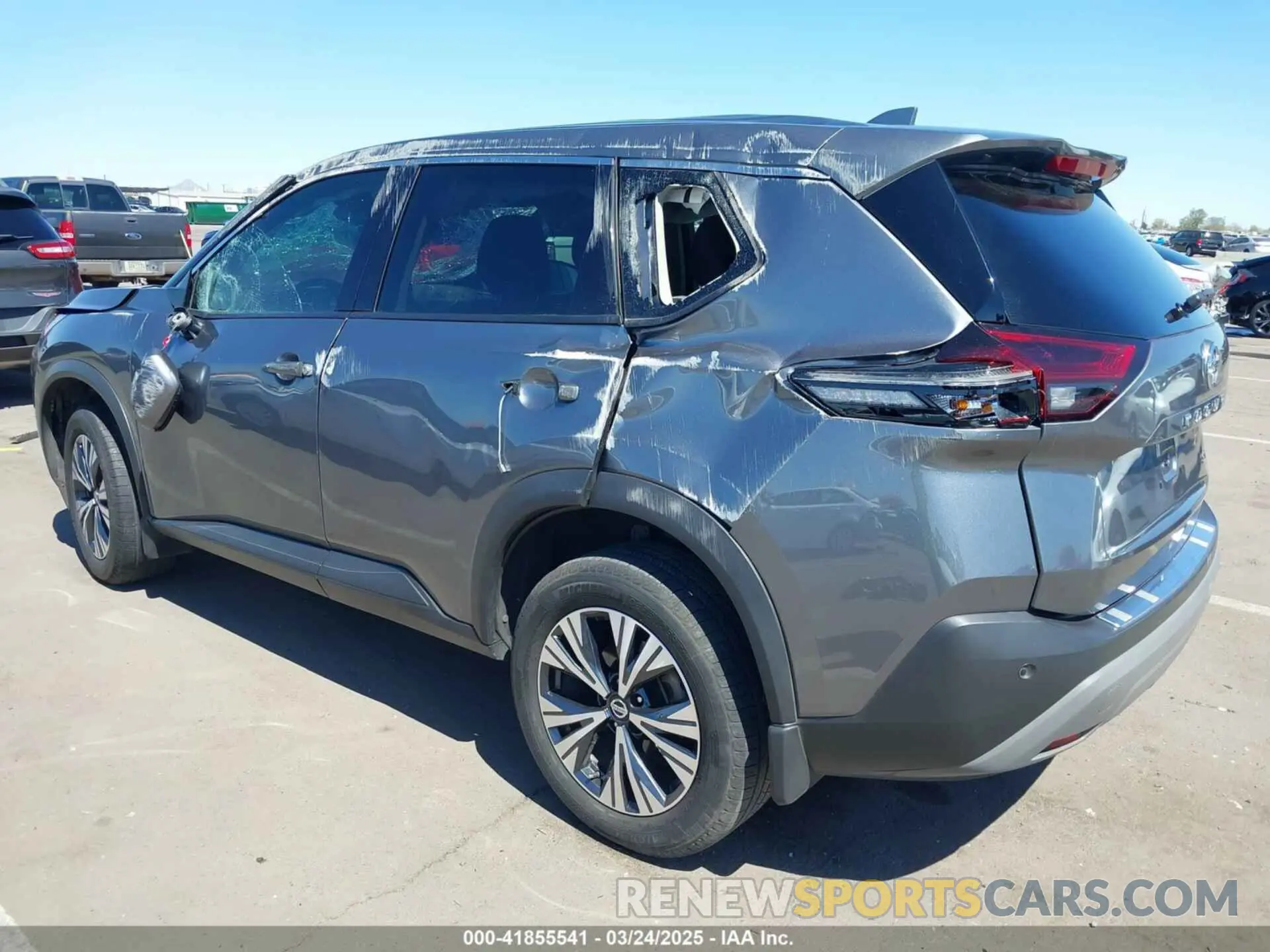 3 Photograph of a damaged car 5N1AT3BA3MC770955 NISSAN ROGUE 2021