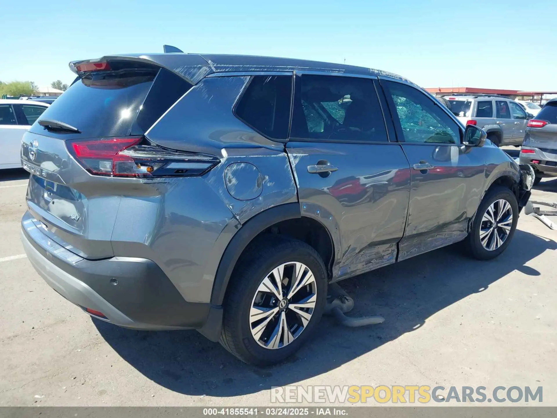 4 Photograph of a damaged car 5N1AT3BA3MC770955 NISSAN ROGUE 2021