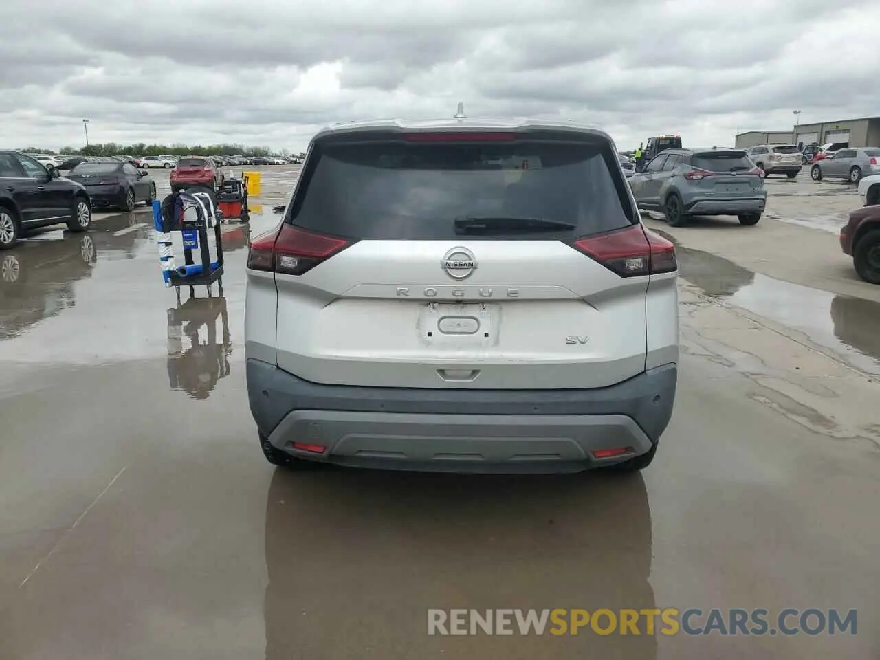 6 Photograph of a damaged car 5N1AT3BA3MC780207 NISSAN ROGUE 2021