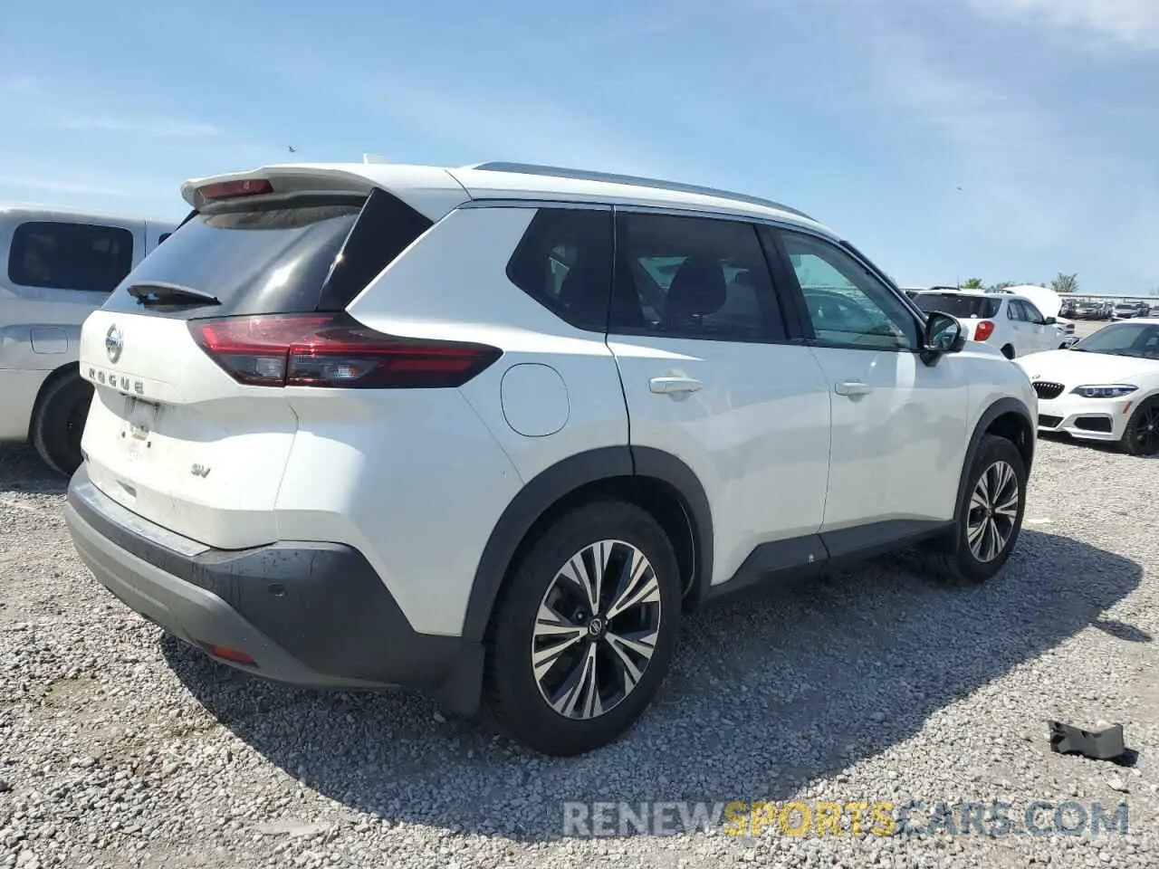 3 Photograph of a damaged car 5N1AT3BA3MC792048 NISSAN ROGUE 2021