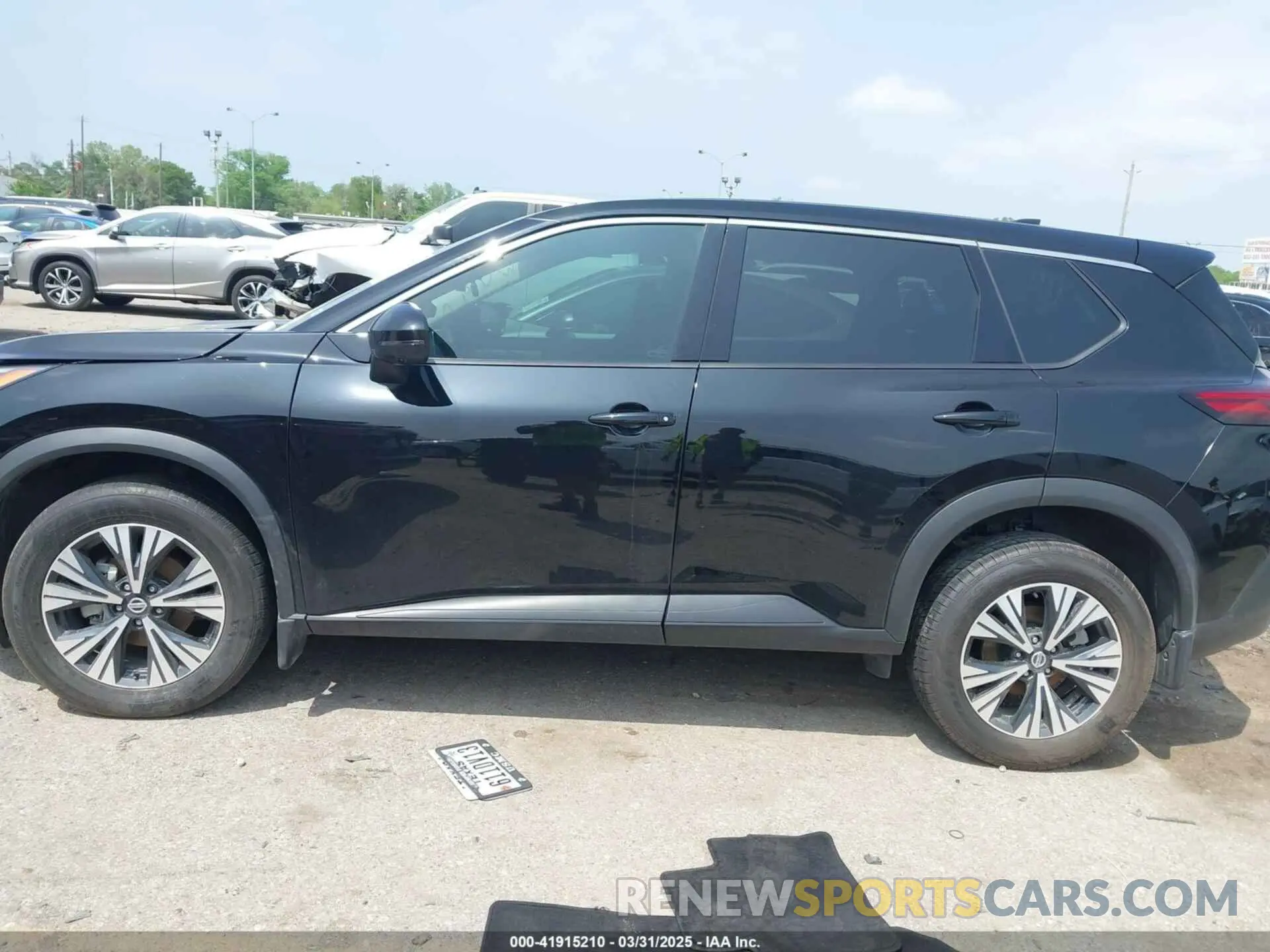 13 Photograph of a damaged car 5N1AT3BA3MC826179 NISSAN ROGUE 2021
