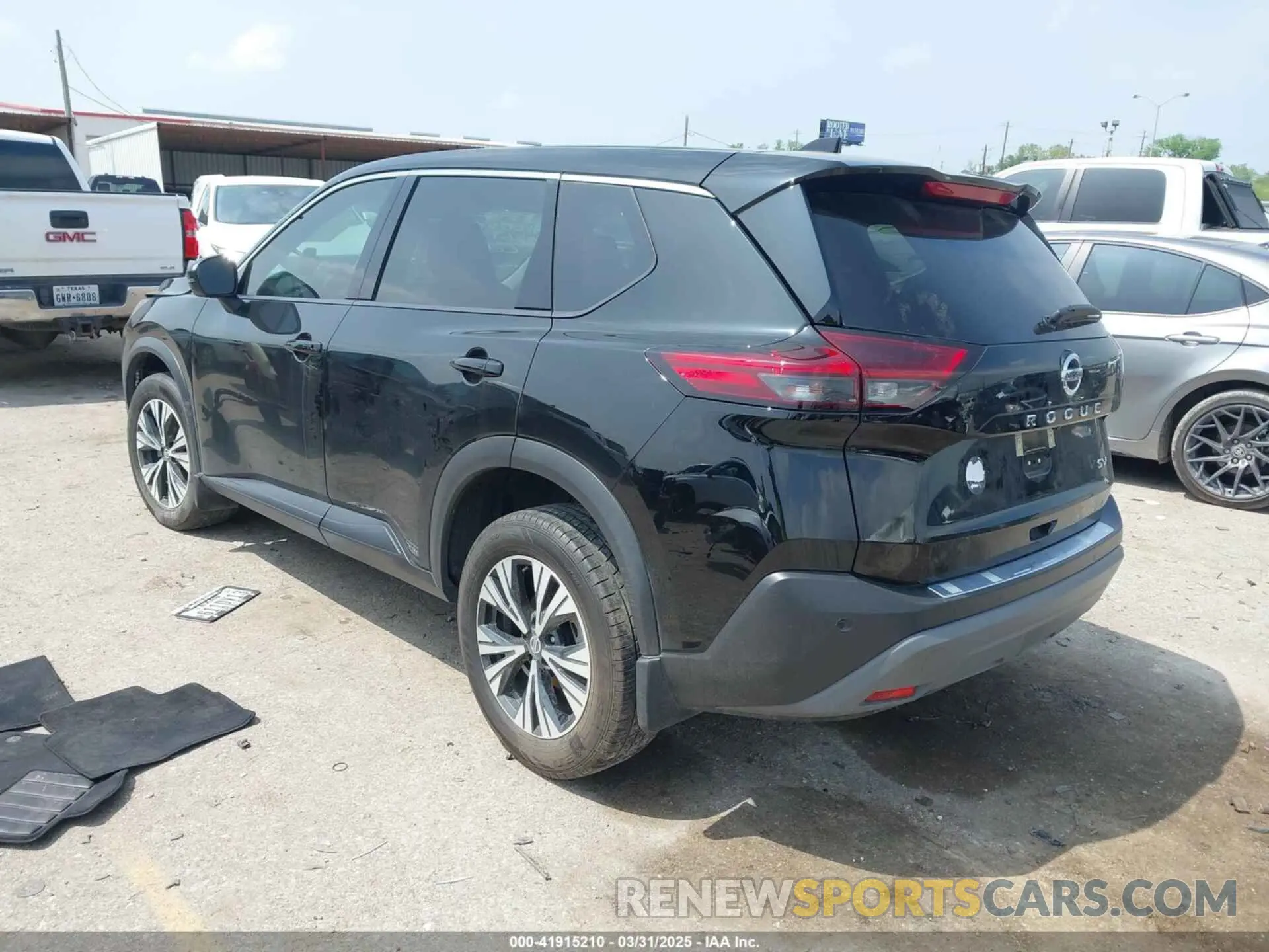 3 Photograph of a damaged car 5N1AT3BA3MC826179 NISSAN ROGUE 2021