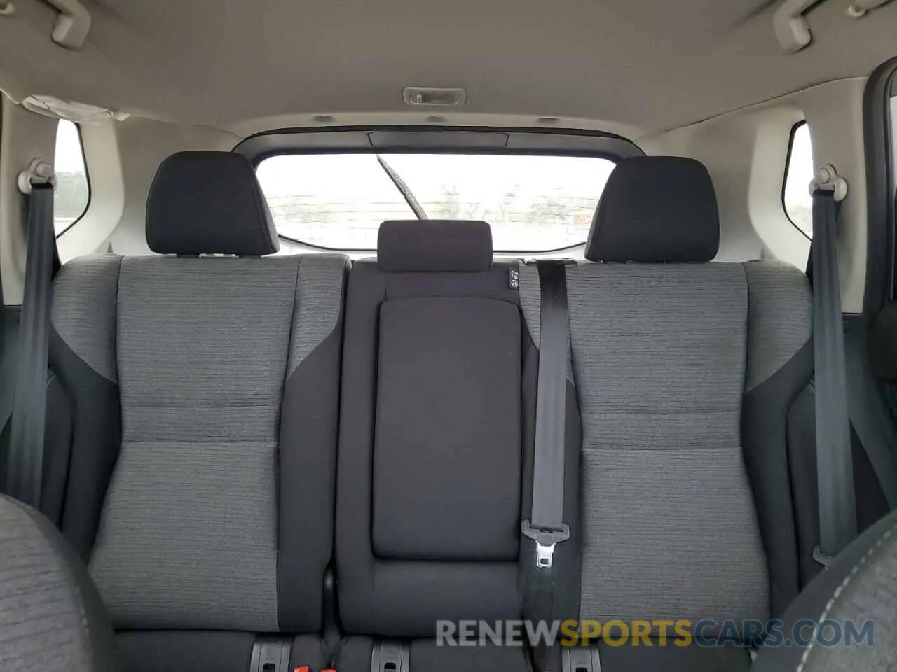 10 Photograph of a damaged car 5N1AT3BA3MC835948 NISSAN ROGUE 2021