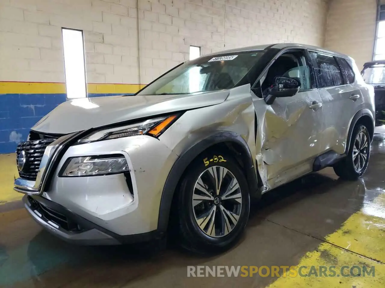 1 Photograph of a damaged car 5N1AT3BA4MC720176 NISSAN ROGUE 2021