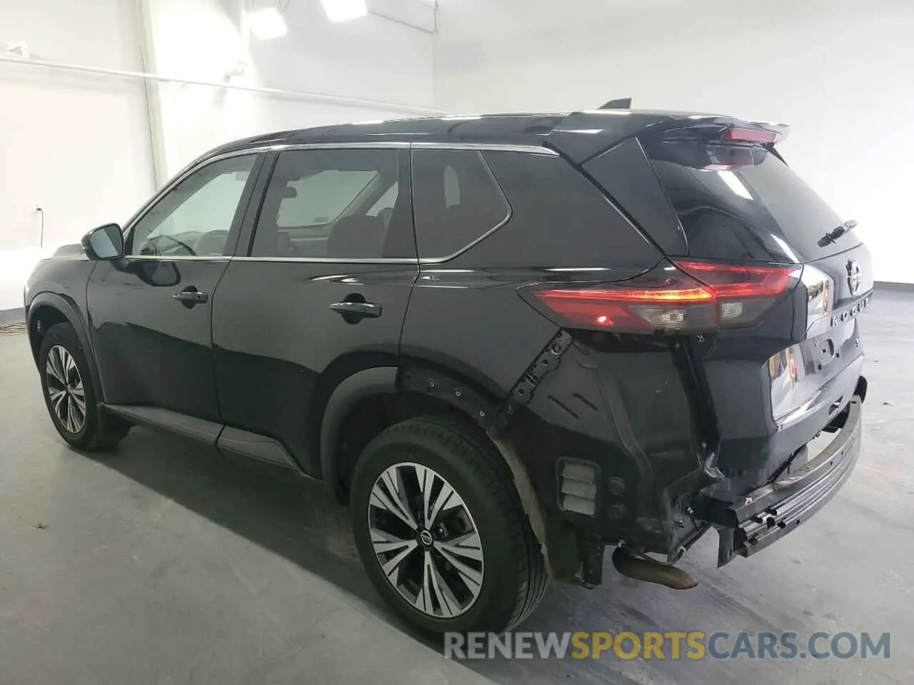2 Photograph of a damaged car 5N1AT3BA4MC751170 NISSAN ROGUE 2021