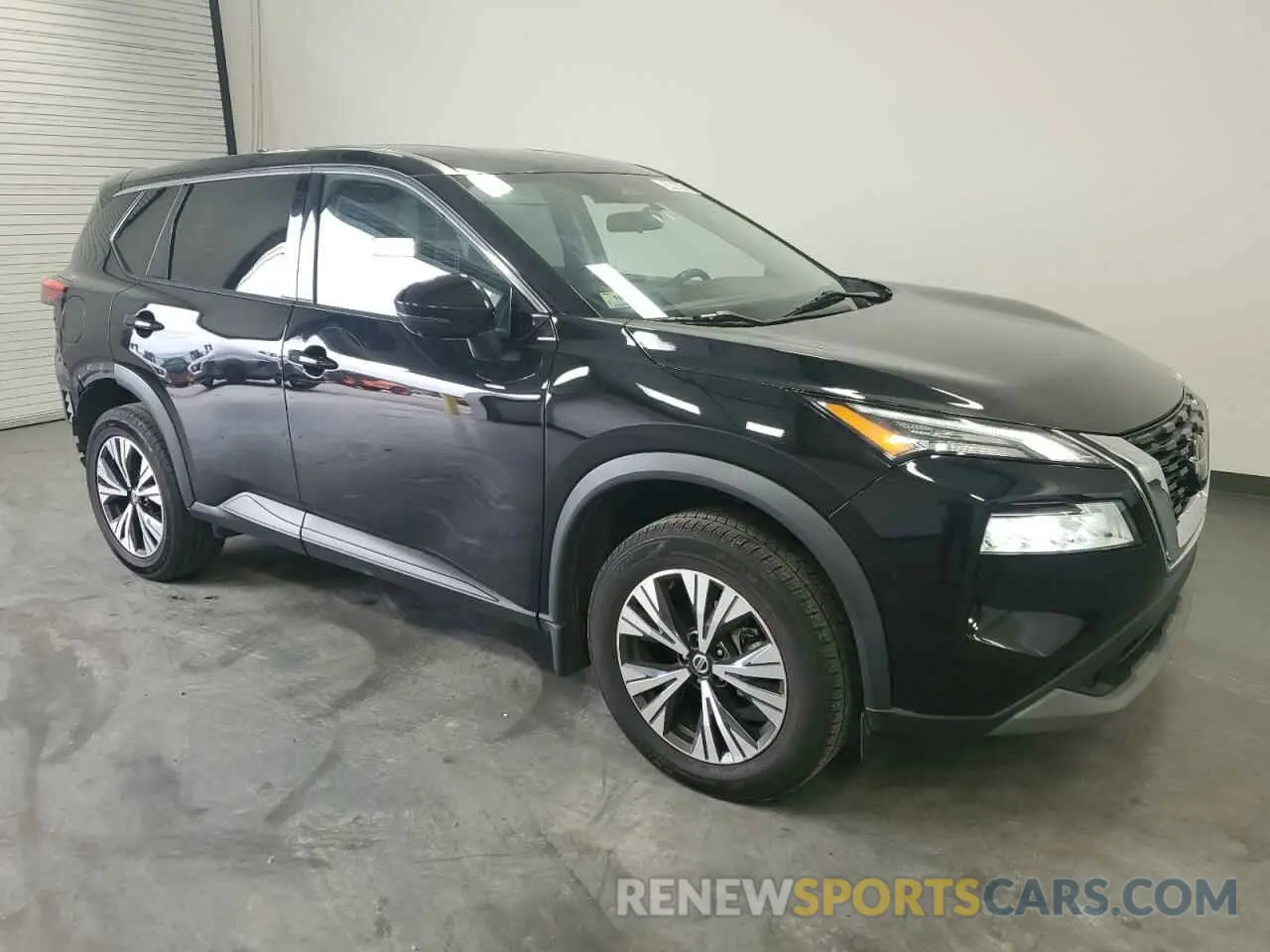 4 Photograph of a damaged car 5N1AT3BA4MC751170 NISSAN ROGUE 2021