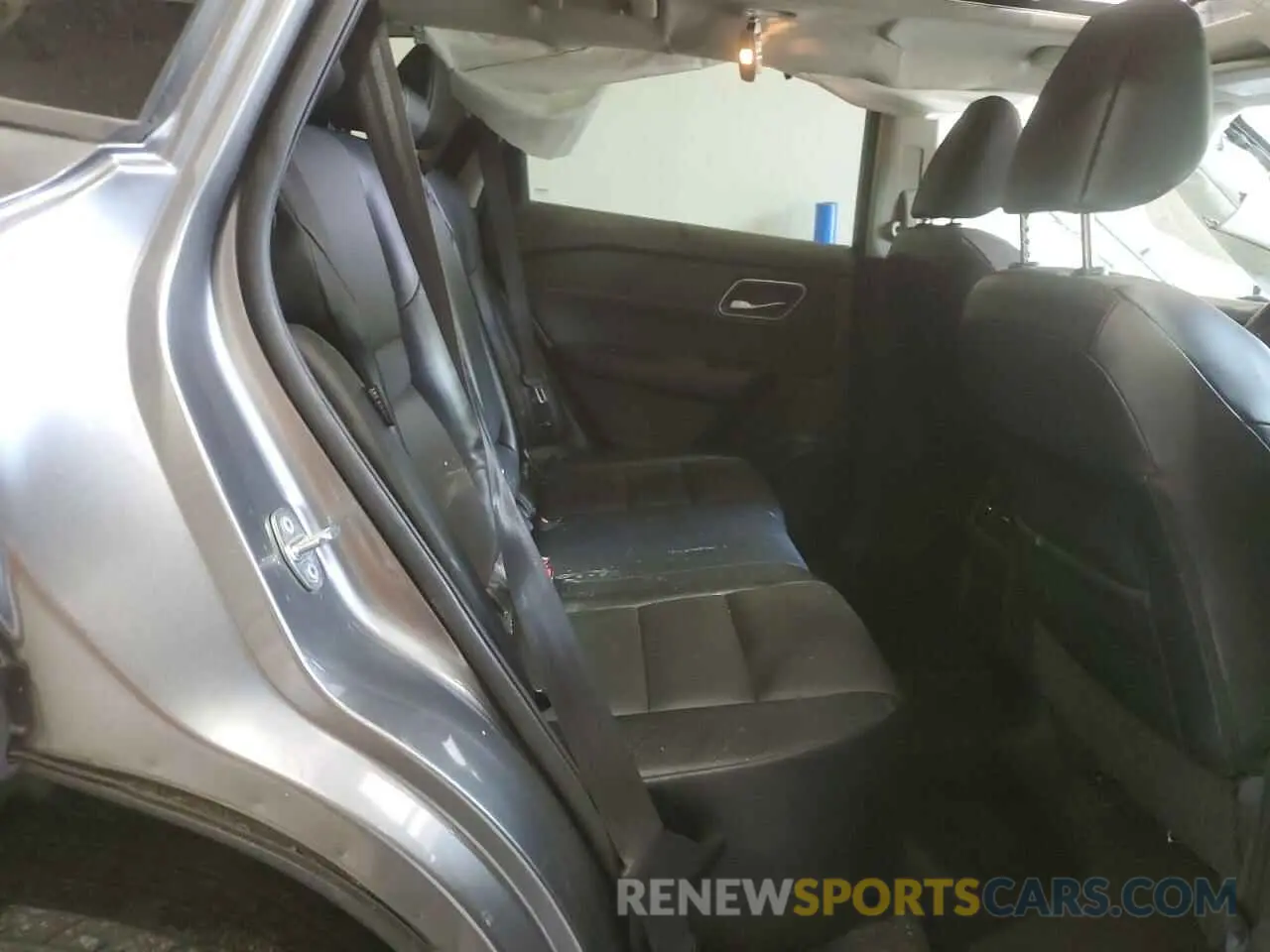 11 Photograph of a damaged car 5N1AT3BA4MC753016 NISSAN ROGUE 2021