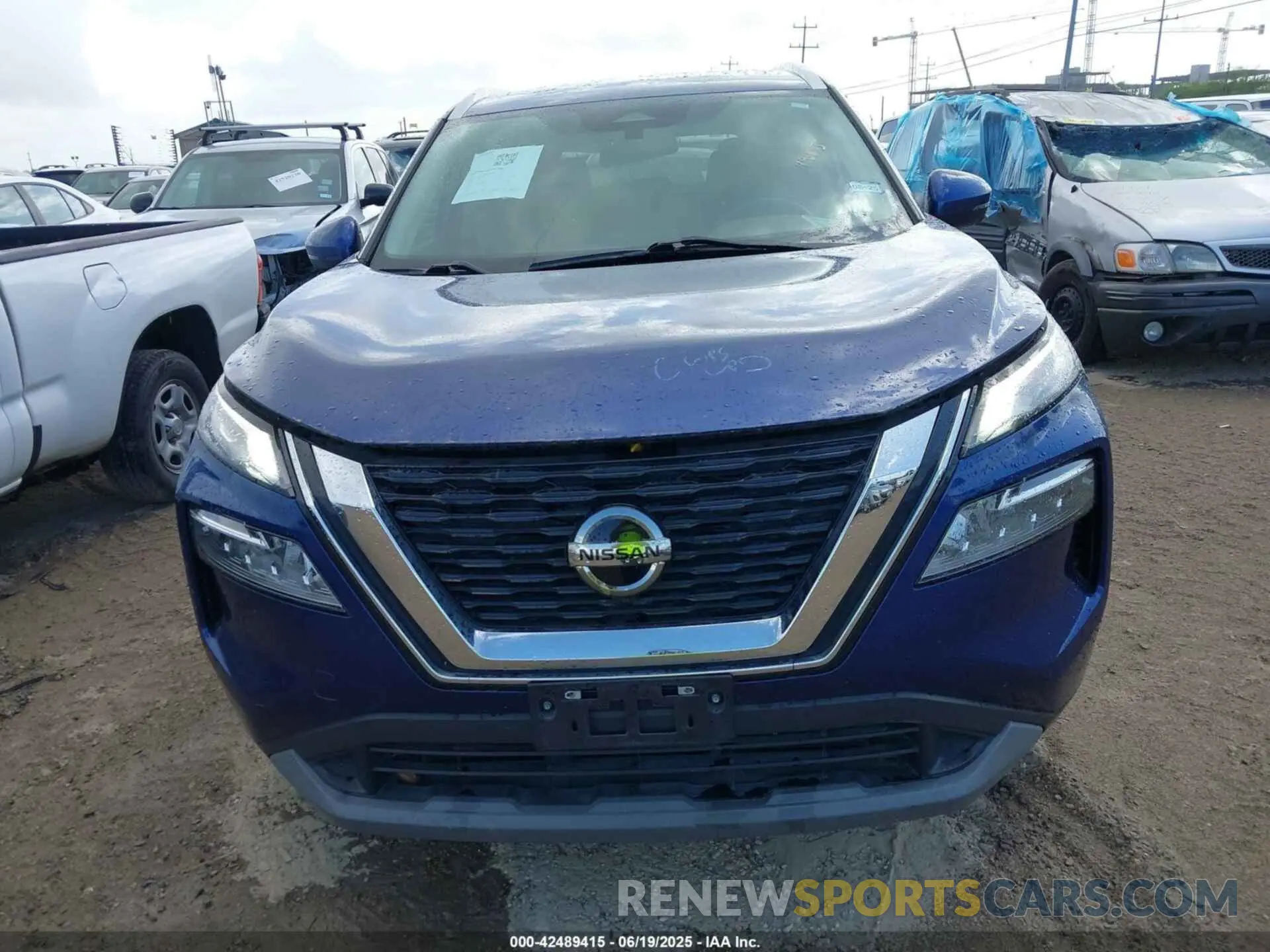 12 Photograph of a damaged car 5N1AT3BA4MC785920 NISSAN ROGUE 2021