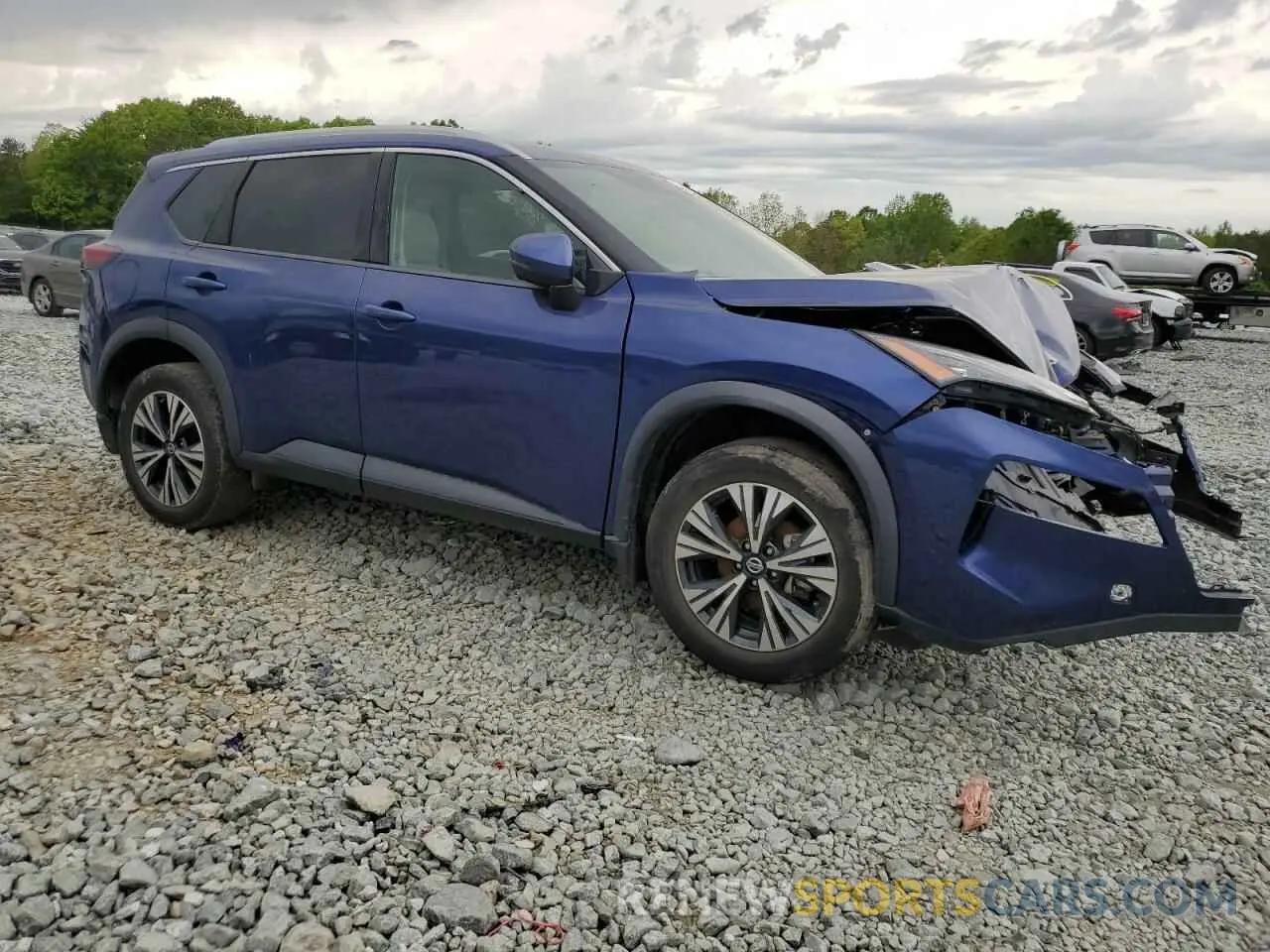 4 Photograph of a damaged car 5N1AT3BA4MC792883 NISSAN ROGUE 2021