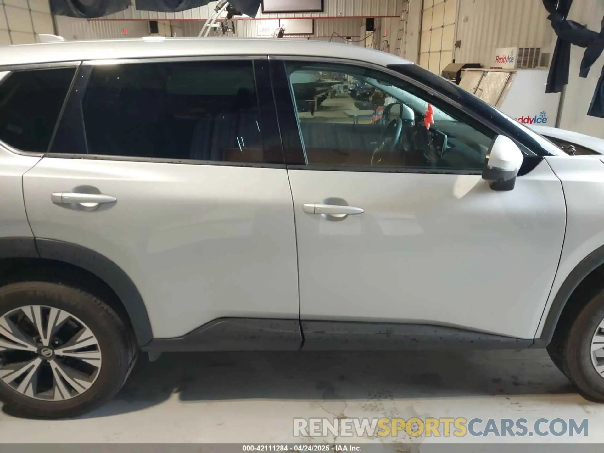 13 Photograph of a damaged car 5N1AT3BA5MC733308 NISSAN ROGUE 2021