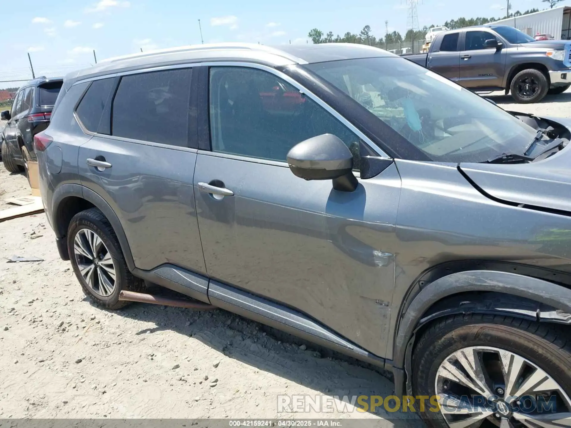 13 Photograph of a damaged car 5N1AT3BA5MC751548 NISSAN ROGUE 2021