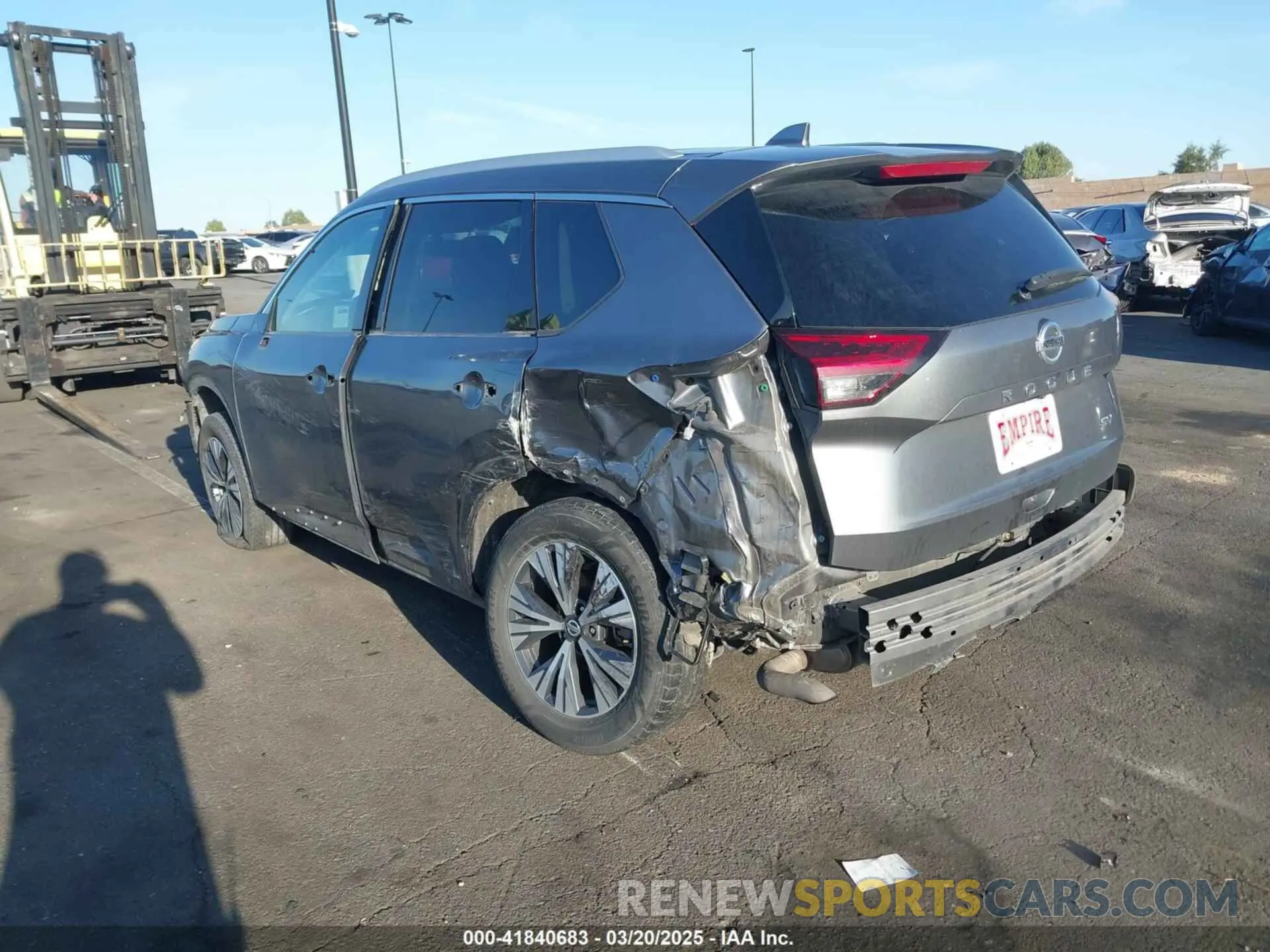 3 Photograph of a damaged car 5N1AT3BA5MC766020 NISSAN ROGUE 2021