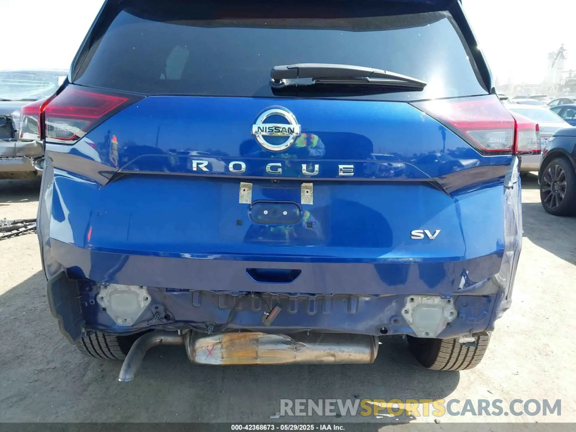 19 Photograph of a damaged car 5N1AT3BA5MC821839 NISSAN ROGUE 2021