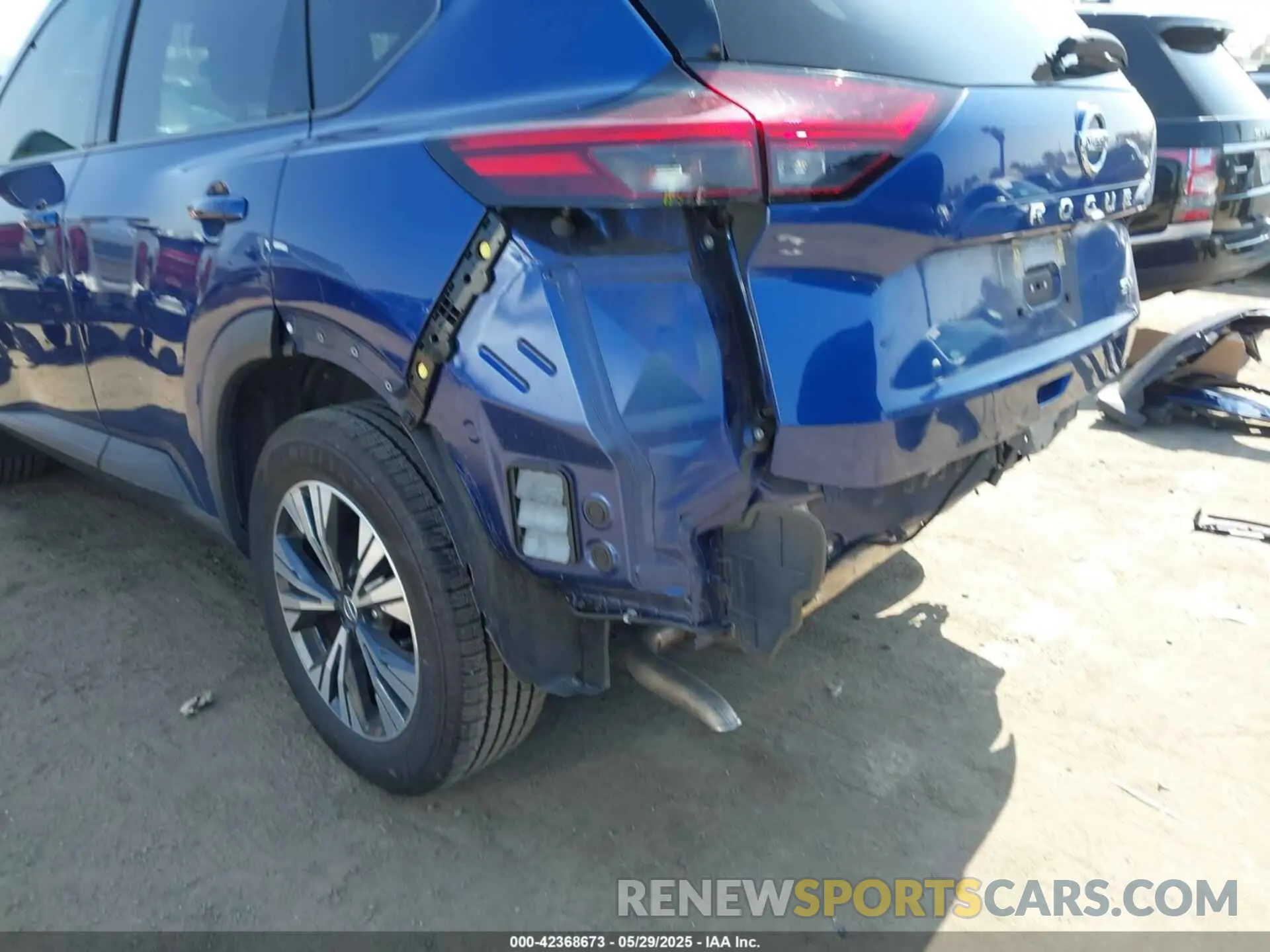 20 Photograph of a damaged car 5N1AT3BA5MC821839 NISSAN ROGUE 2021