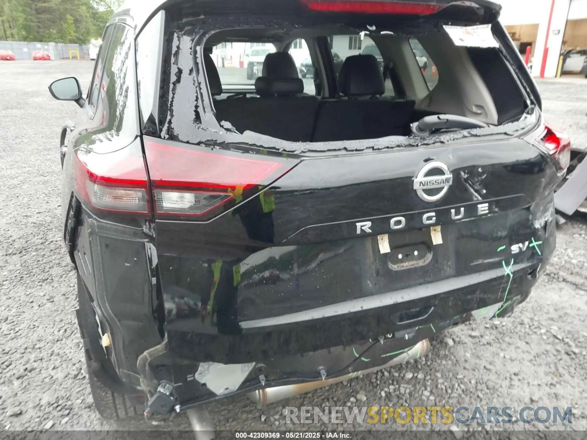 22 Photograph of a damaged car 5N1AT3BA6MC689190 NISSAN ROGUE 2021