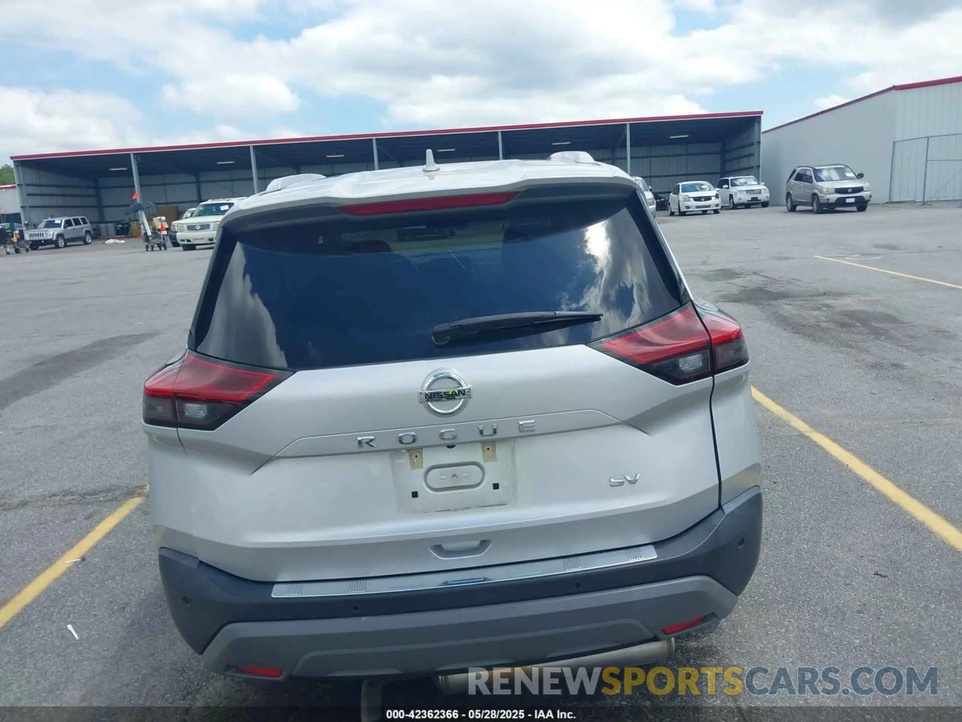 17 Photograph of a damaged car 5N1AT3BA6MC754247 NISSAN ROGUE 2021
