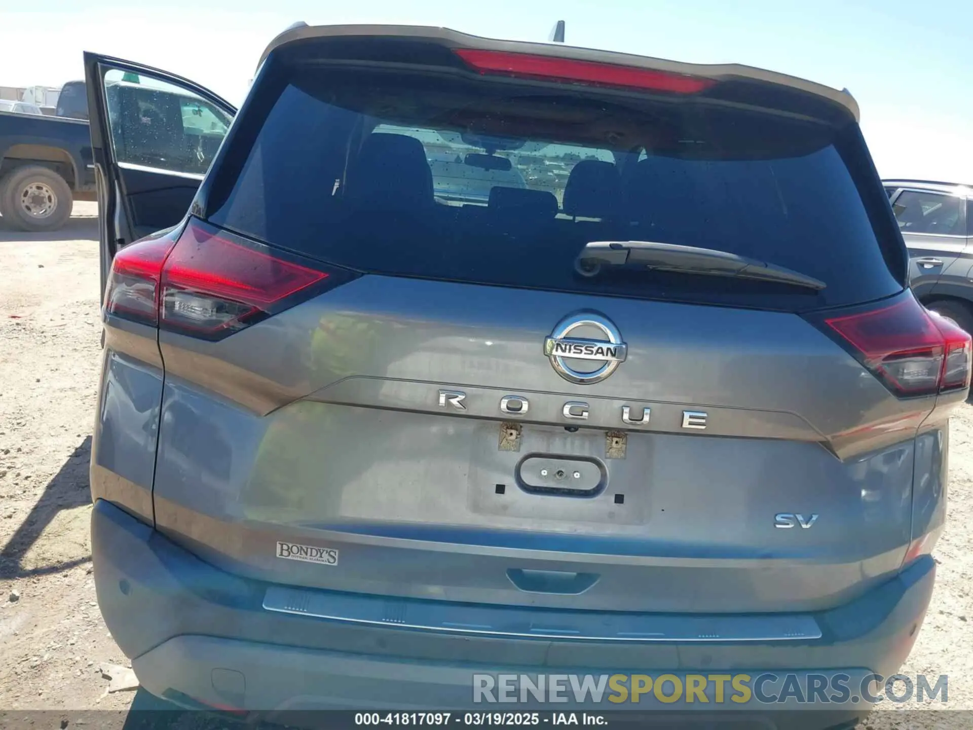 16 Photograph of a damaged car 5N1AT3BA6MC797924 NISSAN ROGUE 2021