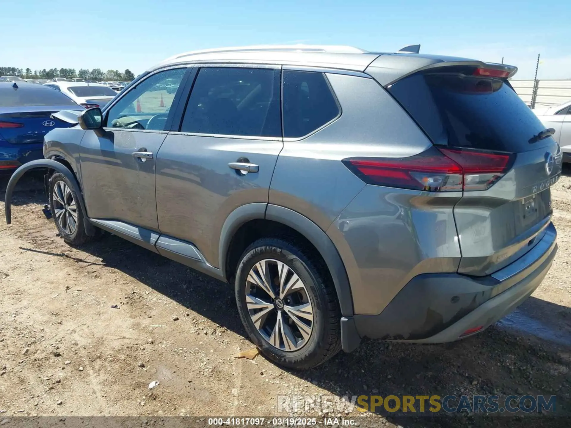 3 Photograph of a damaged car 5N1AT3BA6MC797924 NISSAN ROGUE 2021