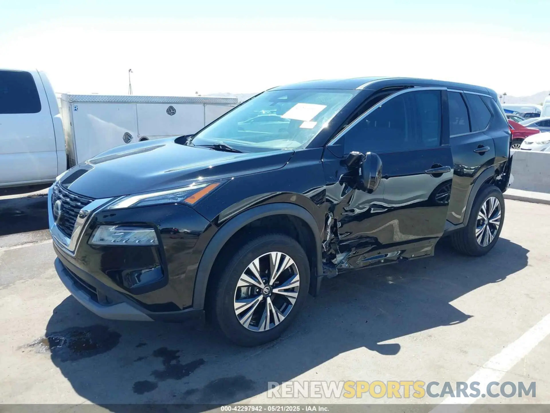 2 Photograph of a damaged car 5N1AT3BA6MC799446 NISSAN ROGUE 2021