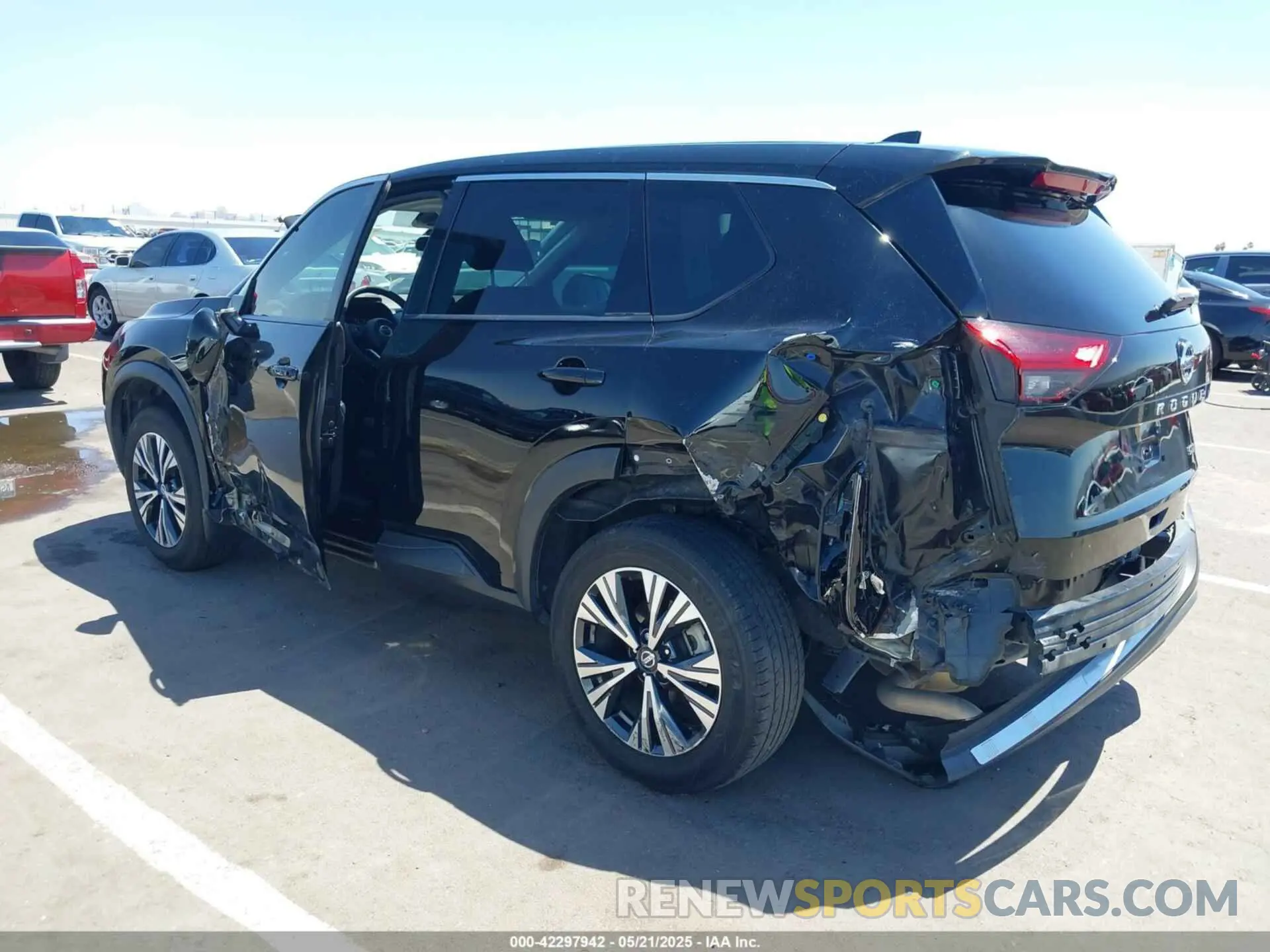 6 Photograph of a damaged car 5N1AT3BA6MC799446 NISSAN ROGUE 2021