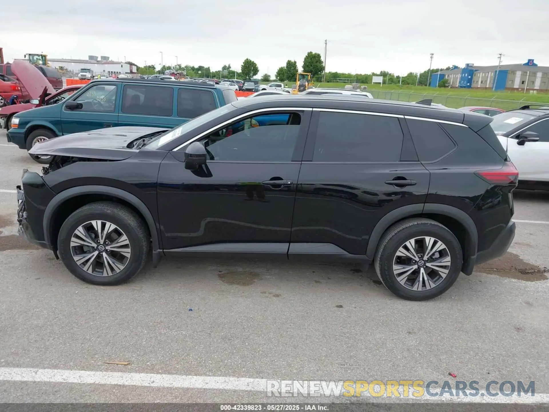15 Photograph of a damaged car 5N1AT3BA7MC679283 NISSAN ROGUE 2021
