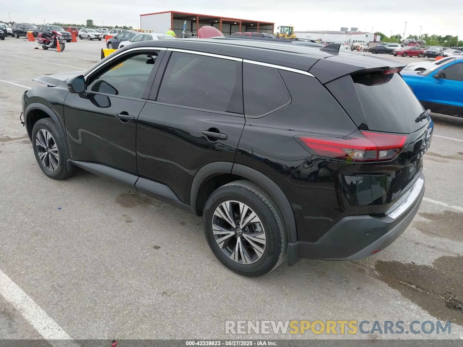 3 Photograph of a damaged car 5N1AT3BA7MC679283 NISSAN ROGUE 2021