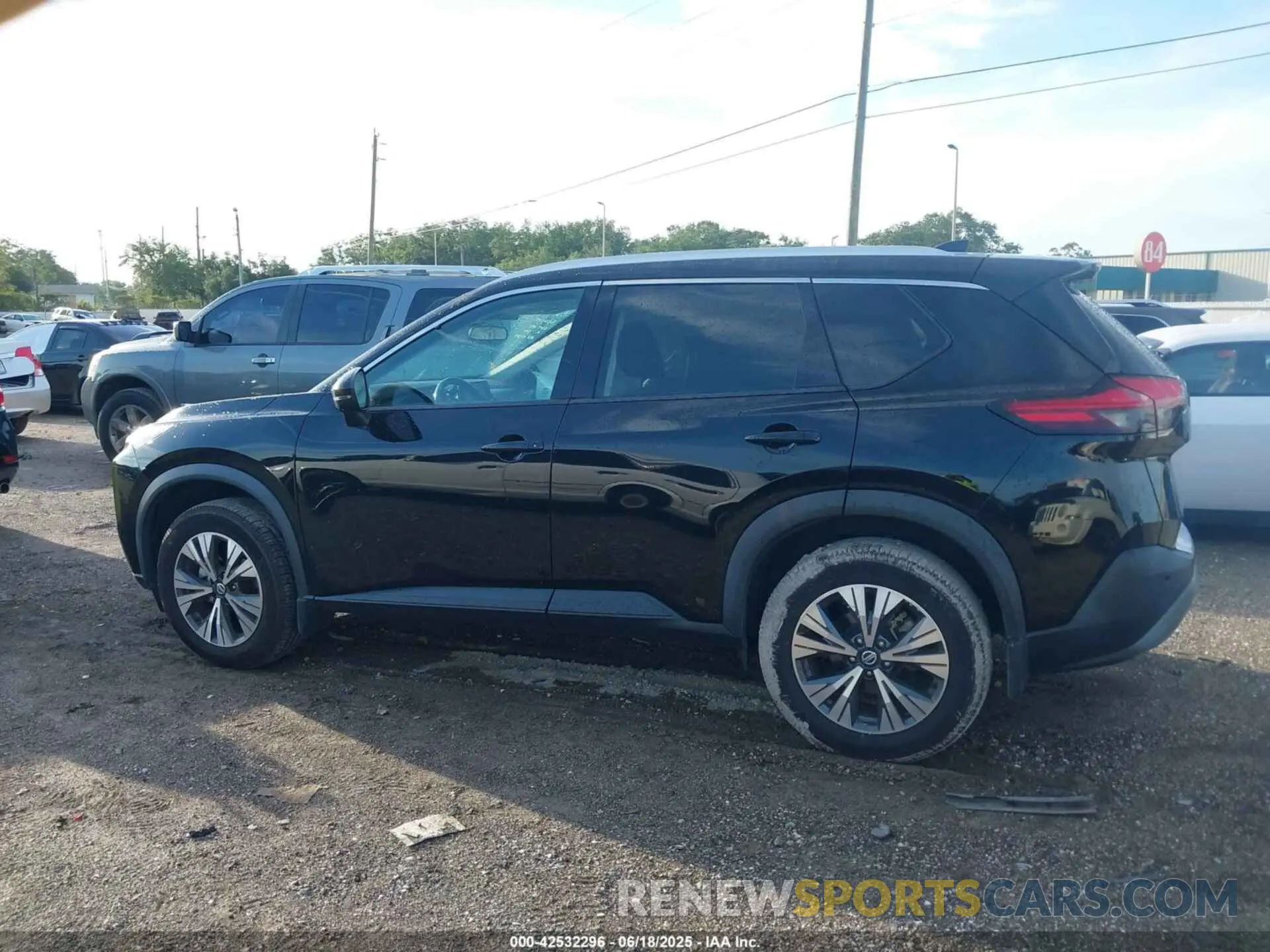 14 Photograph of a damaged car 5N1AT3BA7MC706935 NISSAN ROGUE 2021