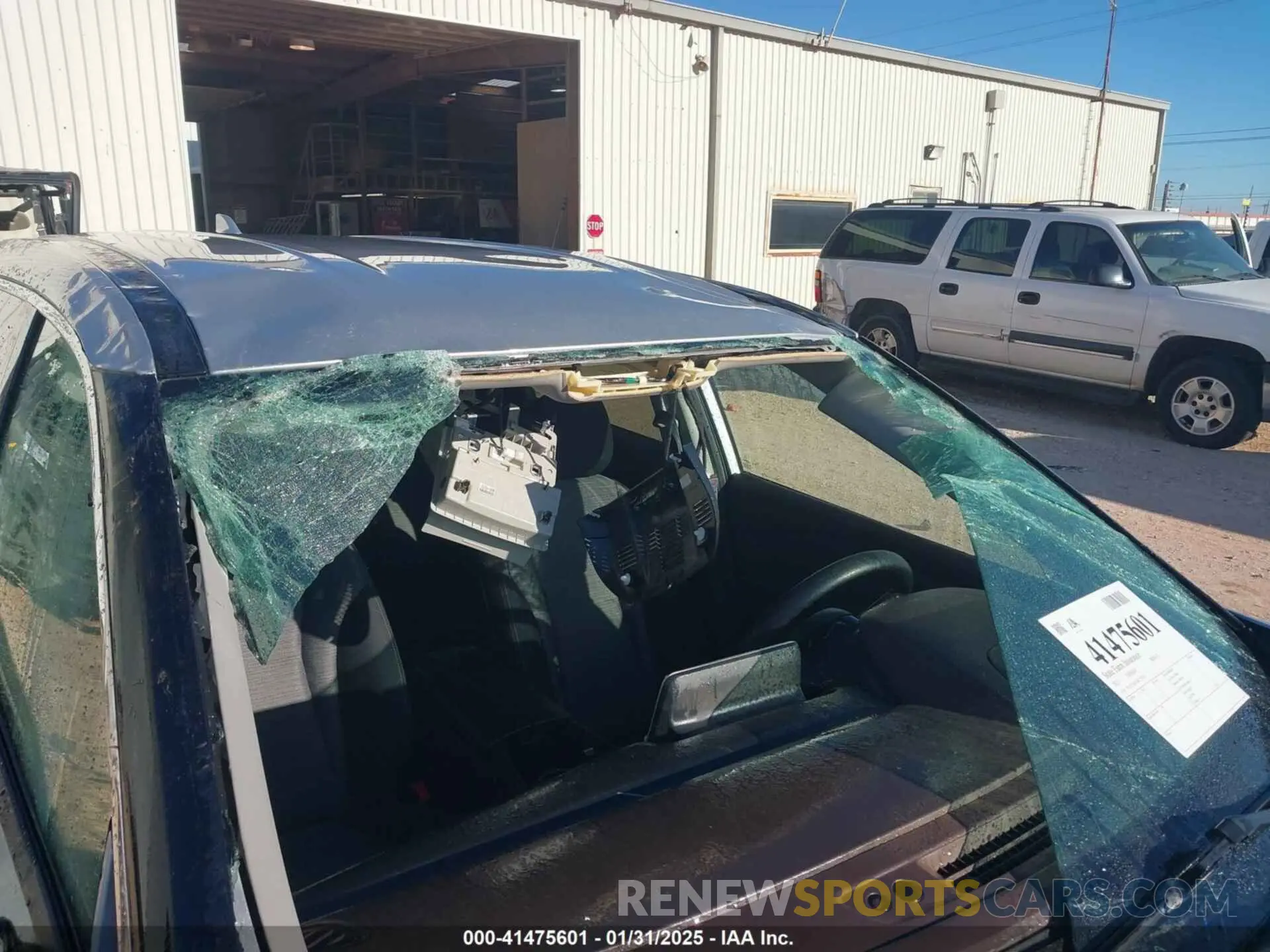 15 Photograph of a damaged car 5N1AT3BA7MC720155 NISSAN ROGUE 2021