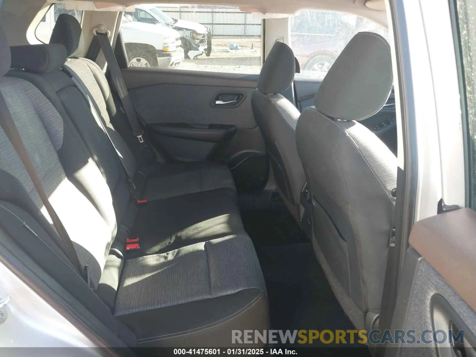 8 Photograph of a damaged car 5N1AT3BA7MC720155 NISSAN ROGUE 2021