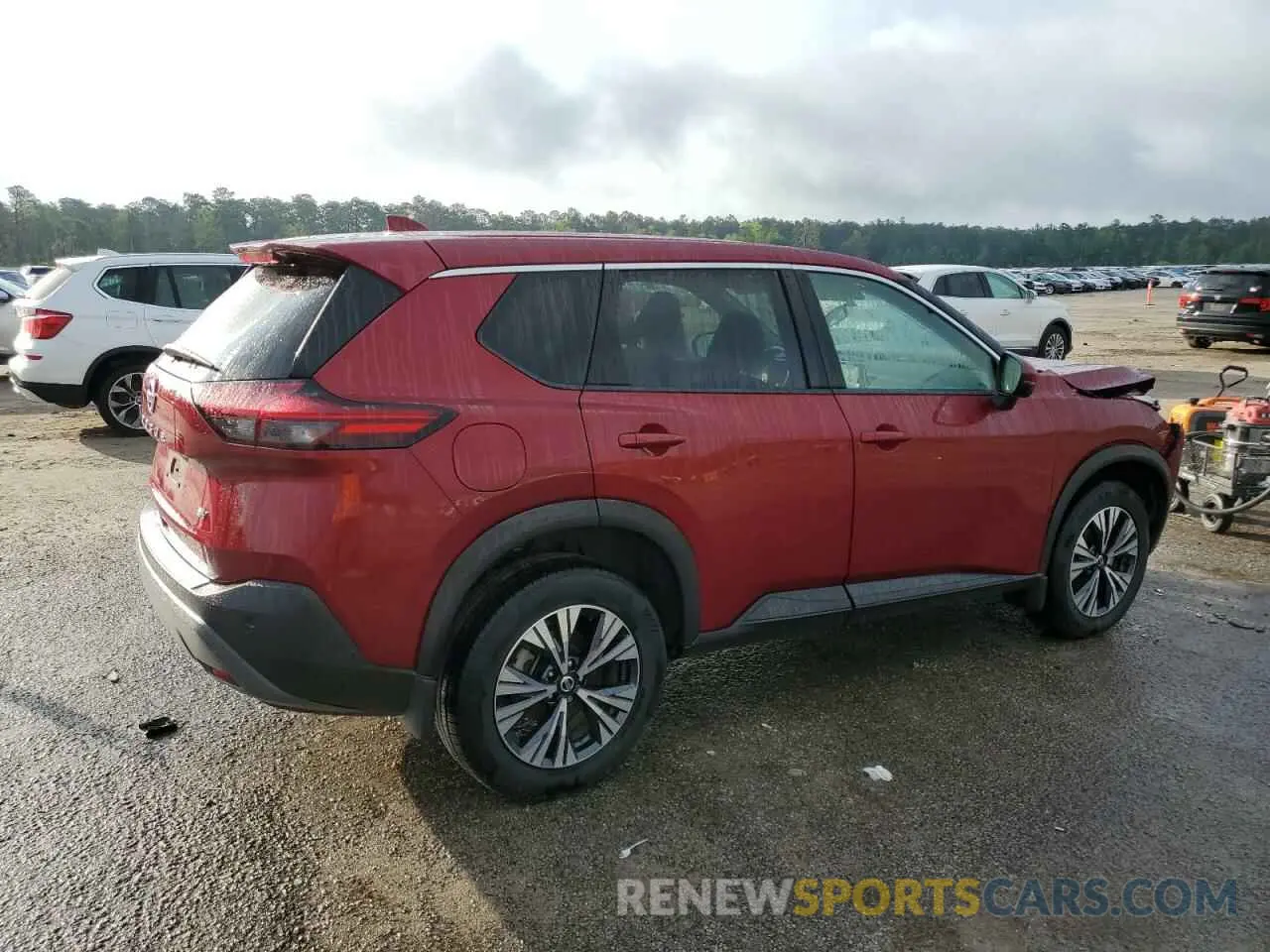 3 Photograph of a damaged car 5N1AT3BA7MC827190 NISSAN ROGUE 2021