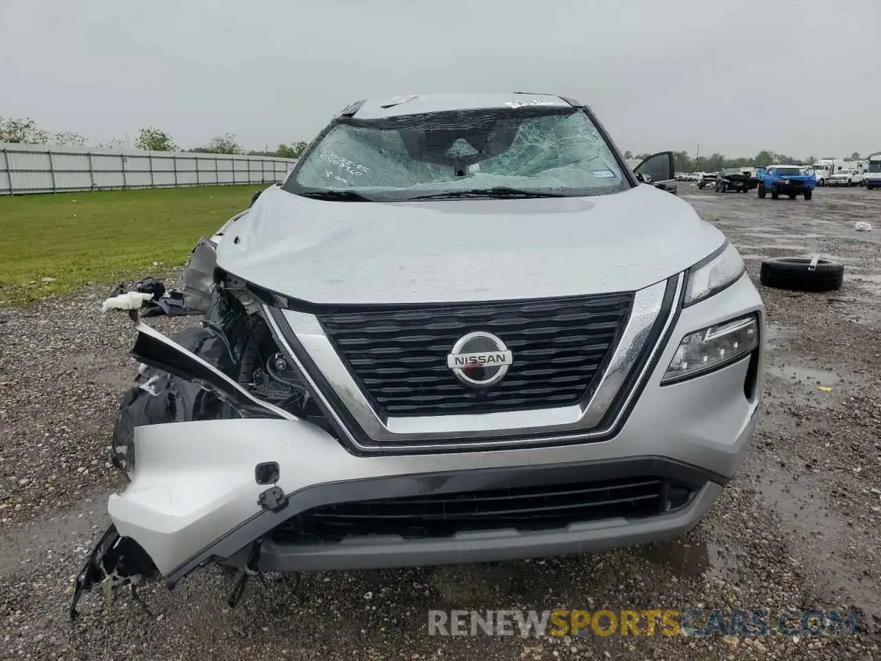 5 Photograph of a damaged car 5N1AT3BA8MC725297 NISSAN ROGUE 2021