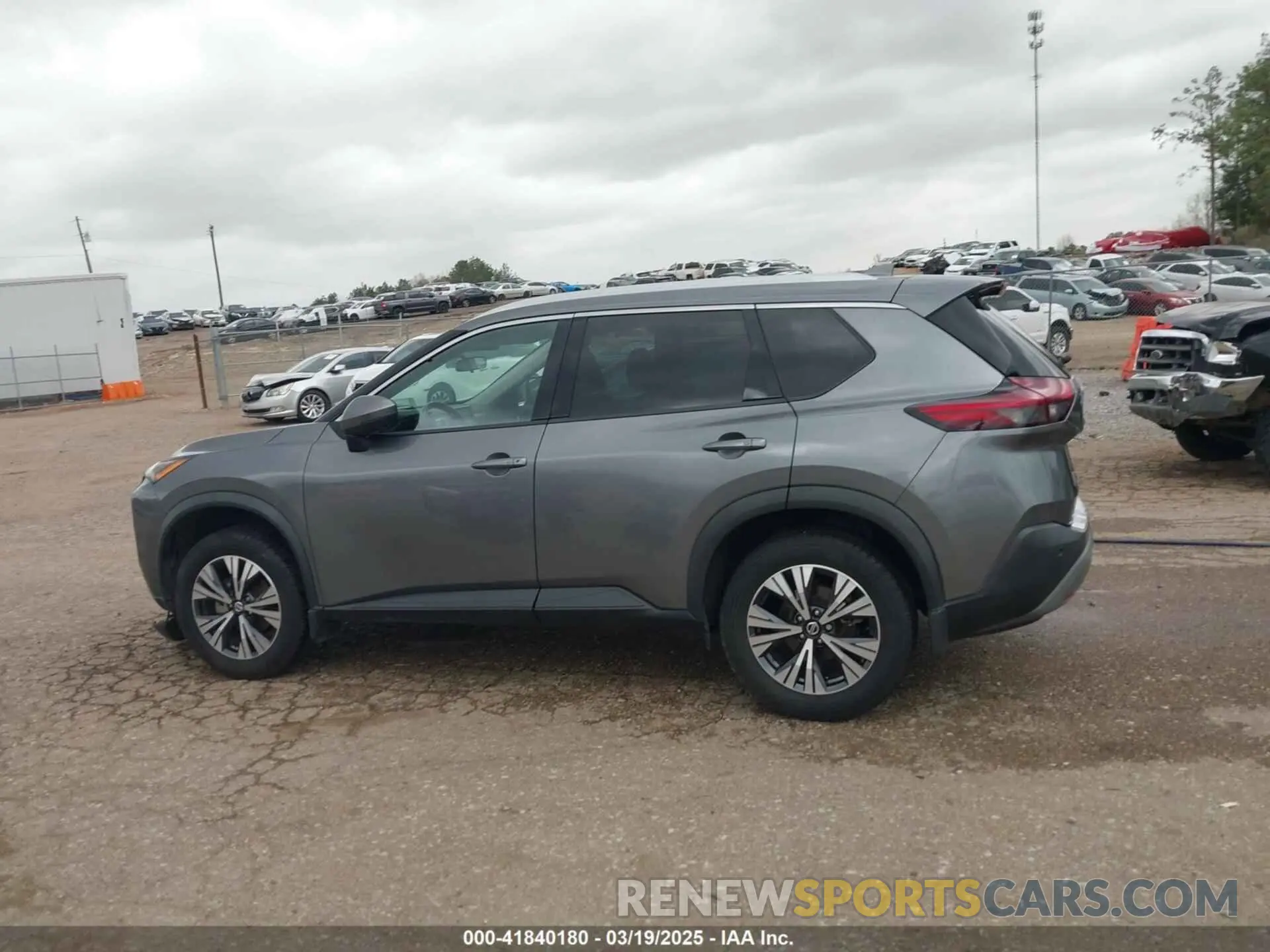 14 Photograph of a damaged car 5N1AT3BA8MC750619 NISSAN ROGUE 2021