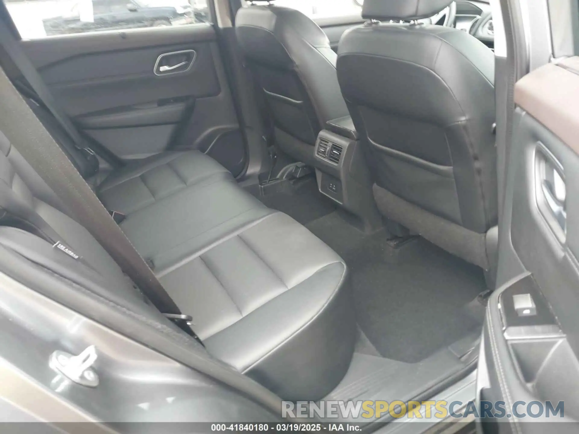 8 Photograph of a damaged car 5N1AT3BA8MC750619 NISSAN ROGUE 2021